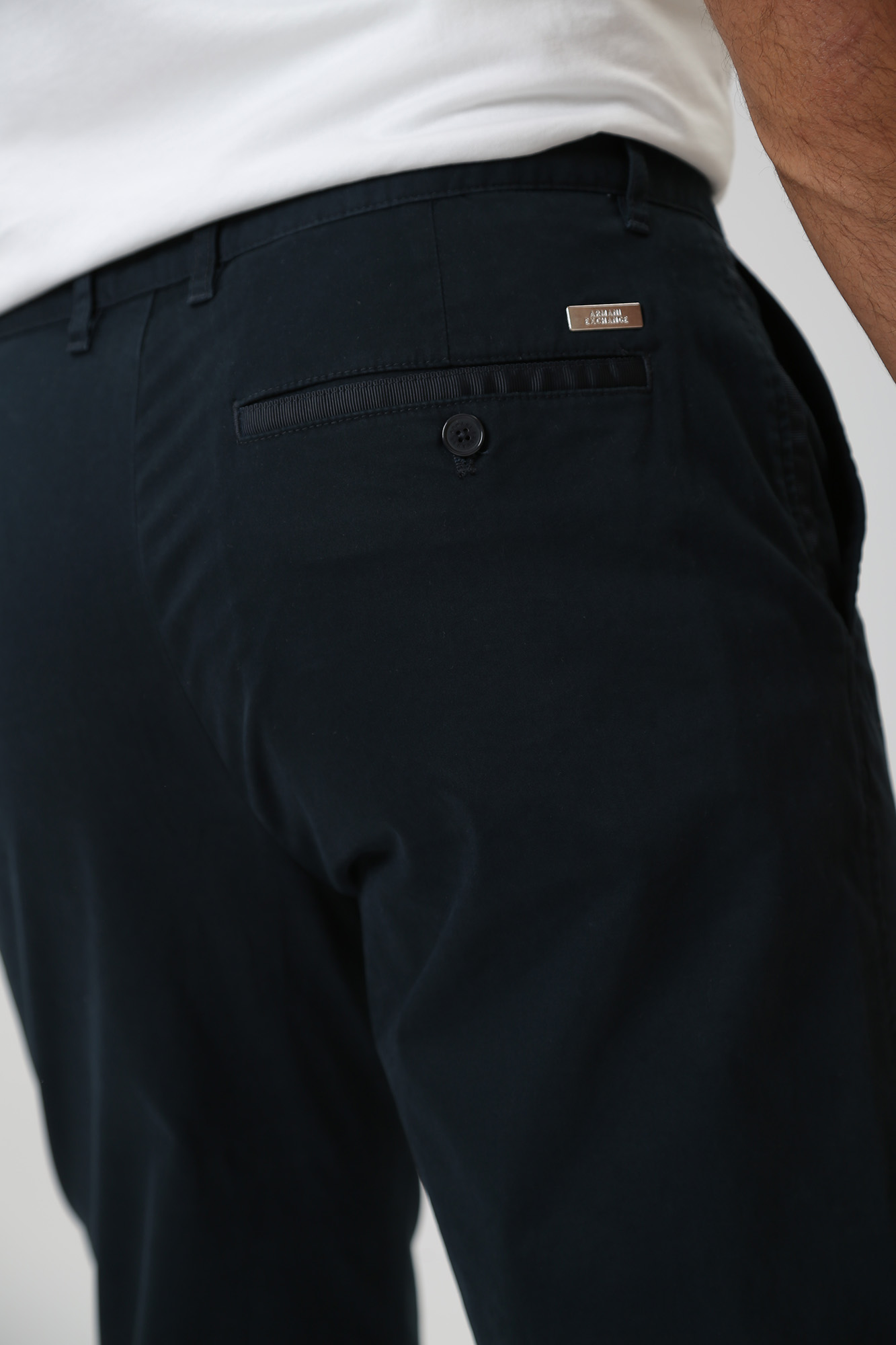 6RZP32_ZN2LZ Брюки чиносы Armani Exchange Синий