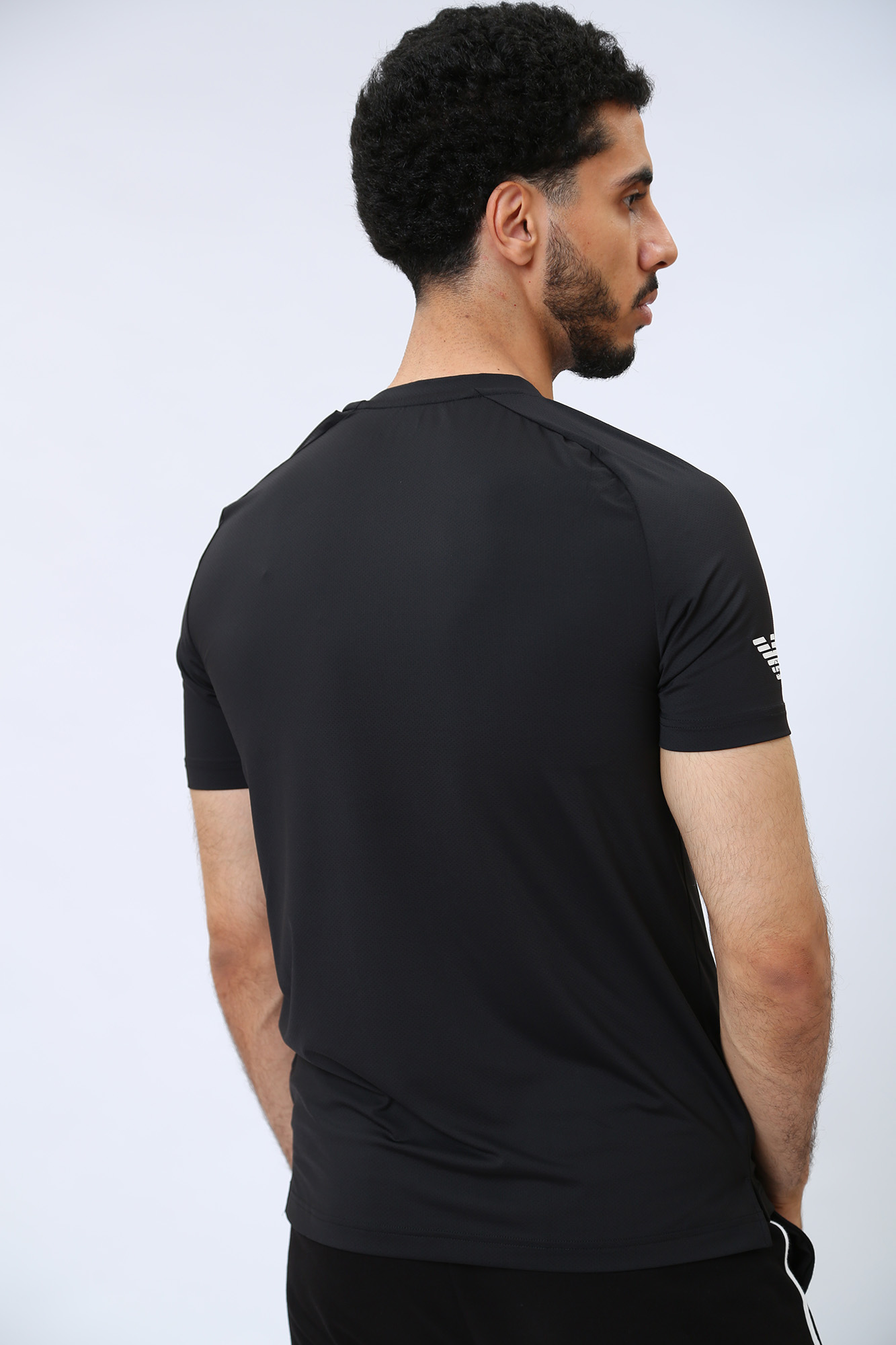 8NPT22_PJEMZ Футболка EA7 Черный