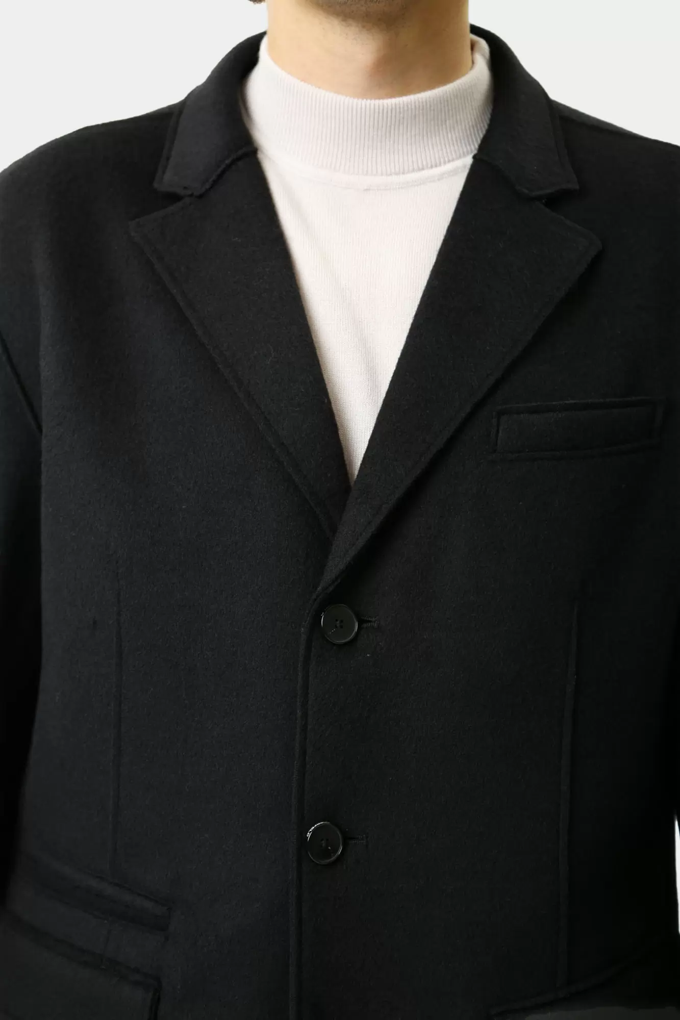 544557_455010 Пальто Karl Lagerfeld Черный