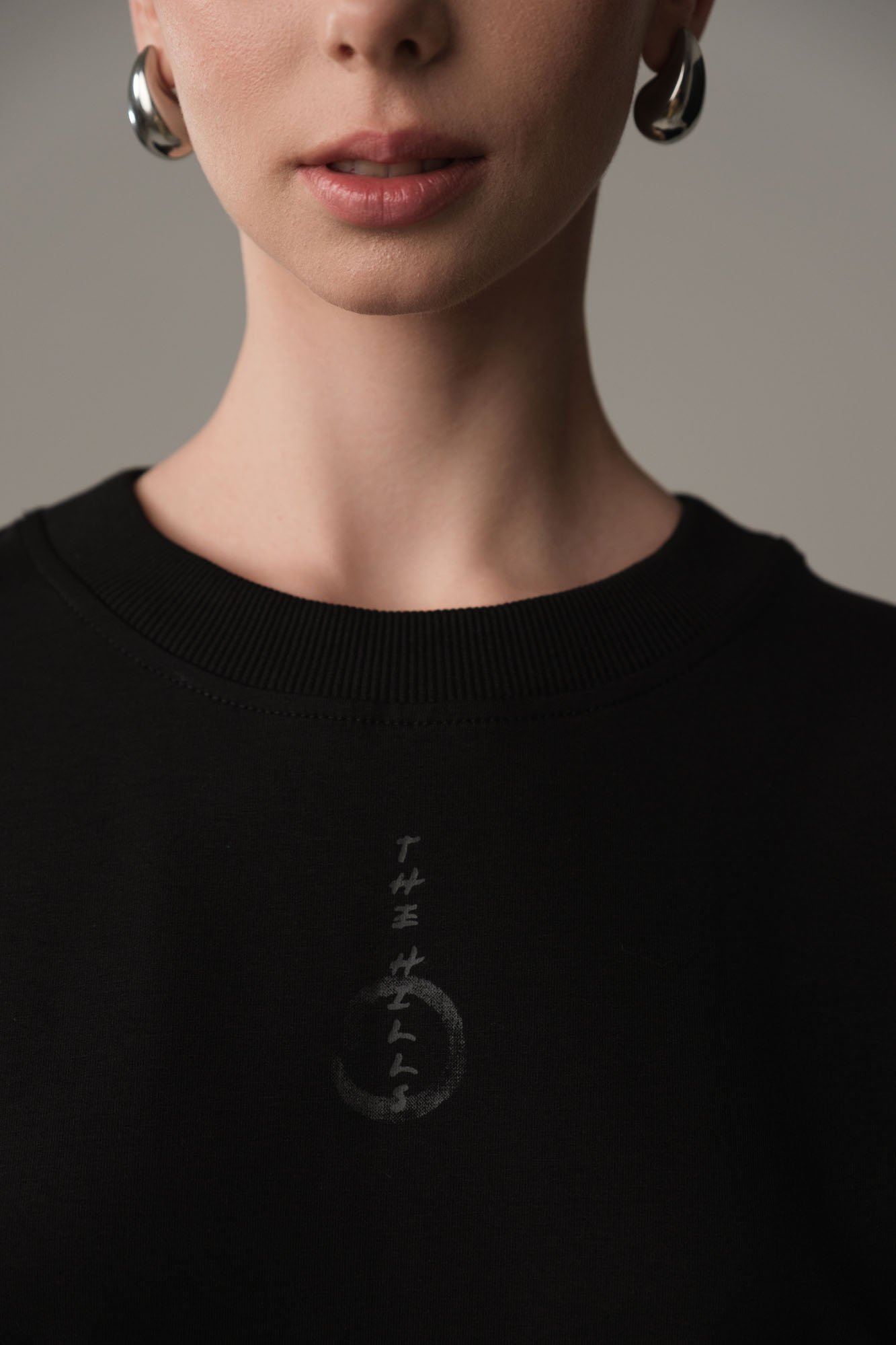 W-251-P-11-0046 футболка the hills 