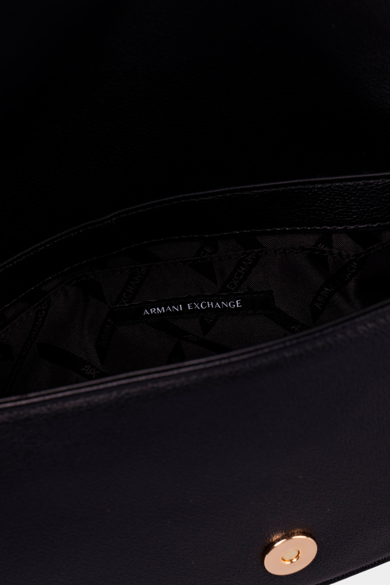 XW002596_AF22649 Сумка Armani Exchange Черный