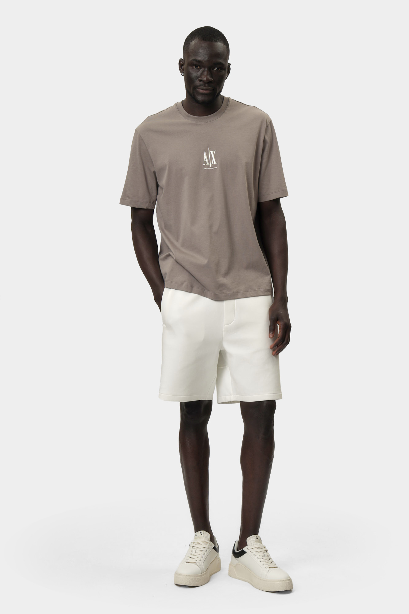 XM000363_AF12308 Футболка Armani Exchange Коричневый