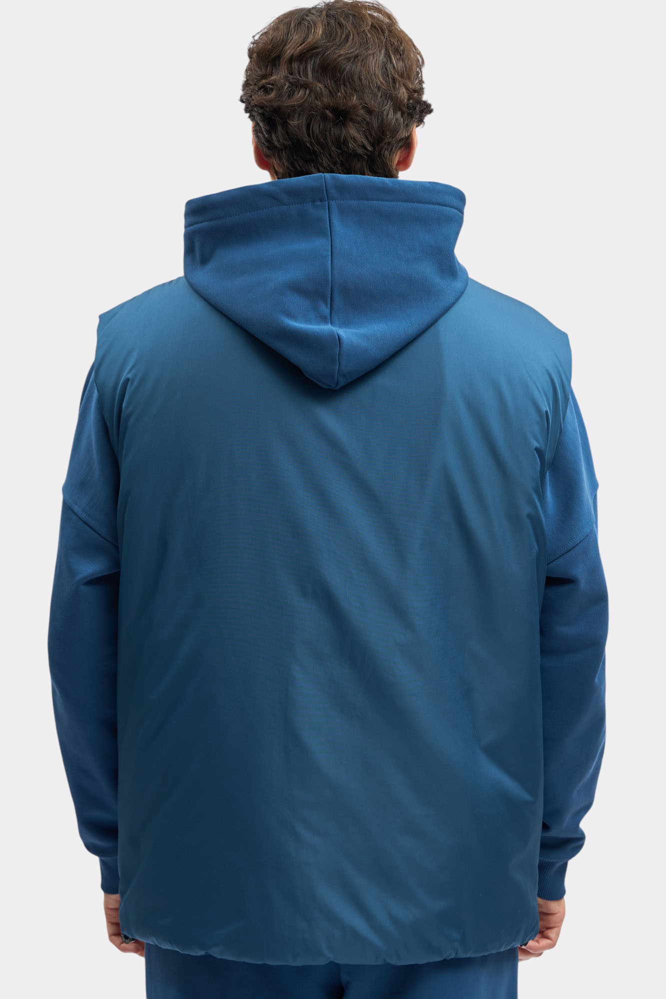 M-252-P-20-0501 Жилет The Hills Синий