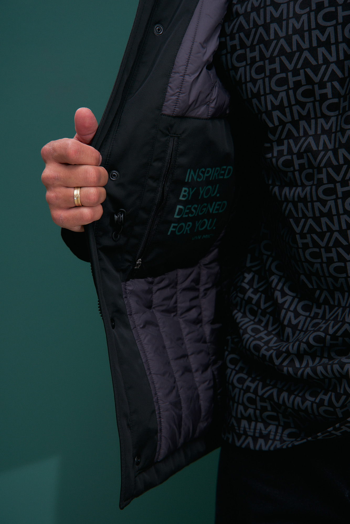 VM-232-52-008 Куртка Van Mich Черный