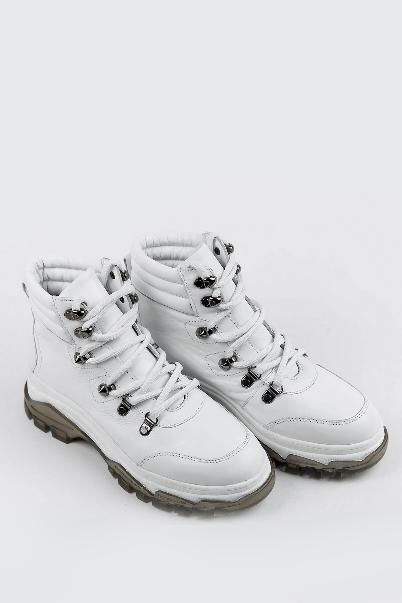 R2642 Ботинки Marc Cony Белый