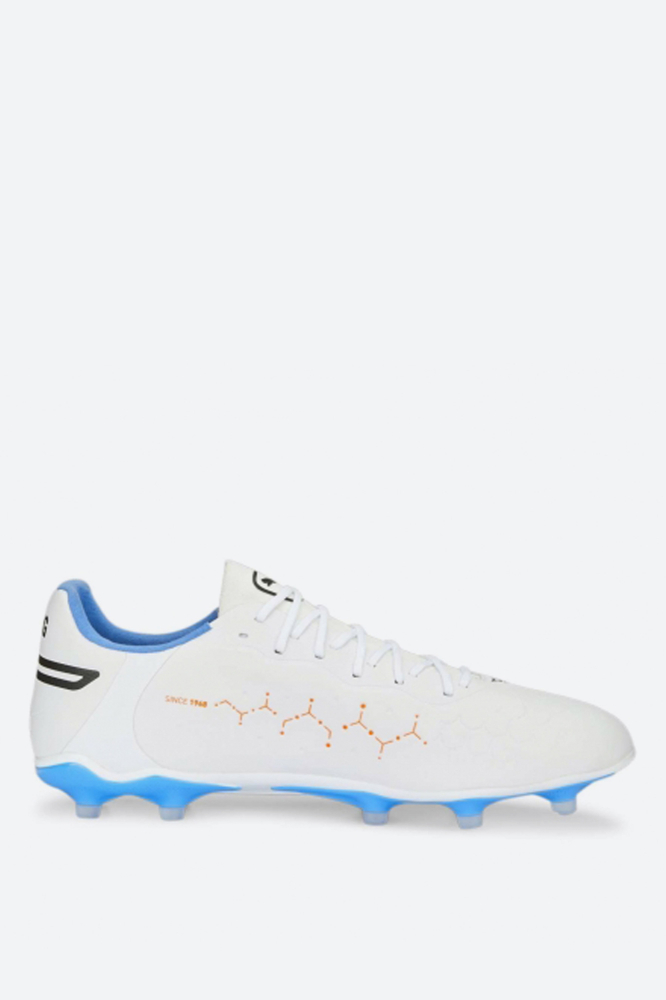 Футбольные бутсы Puma