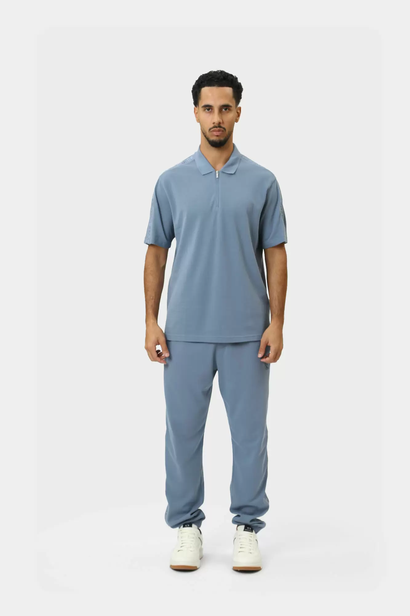 6DZFLC_ZJM5Z Поло Armani Exchange Голубой