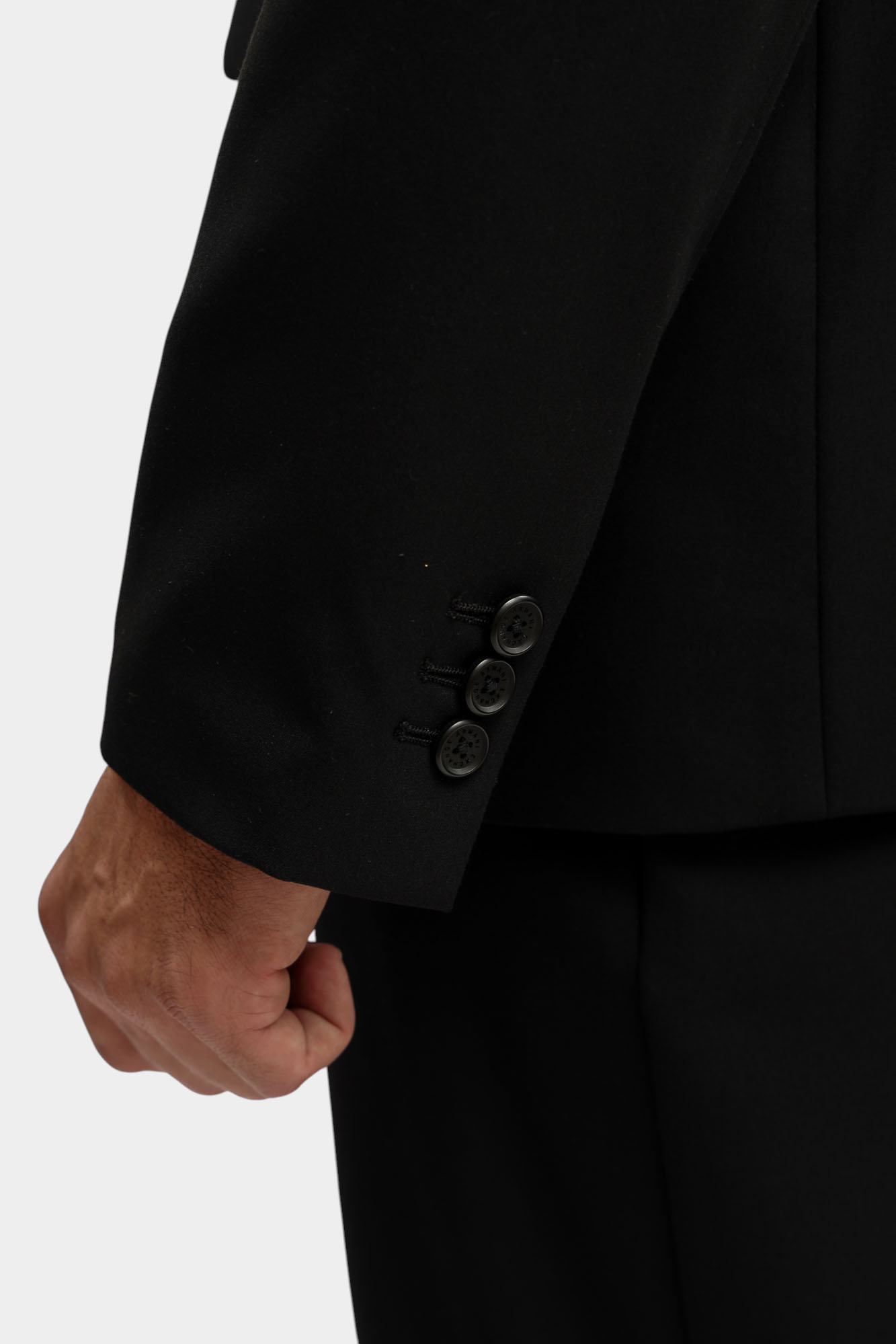 XM001198_AF16678 Пиджак Armani Exchange Черный