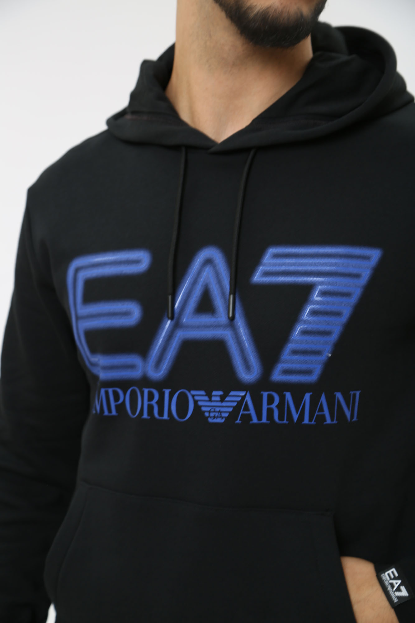 3DPM64_PJSHZ_1200 Худи EA7 Черный