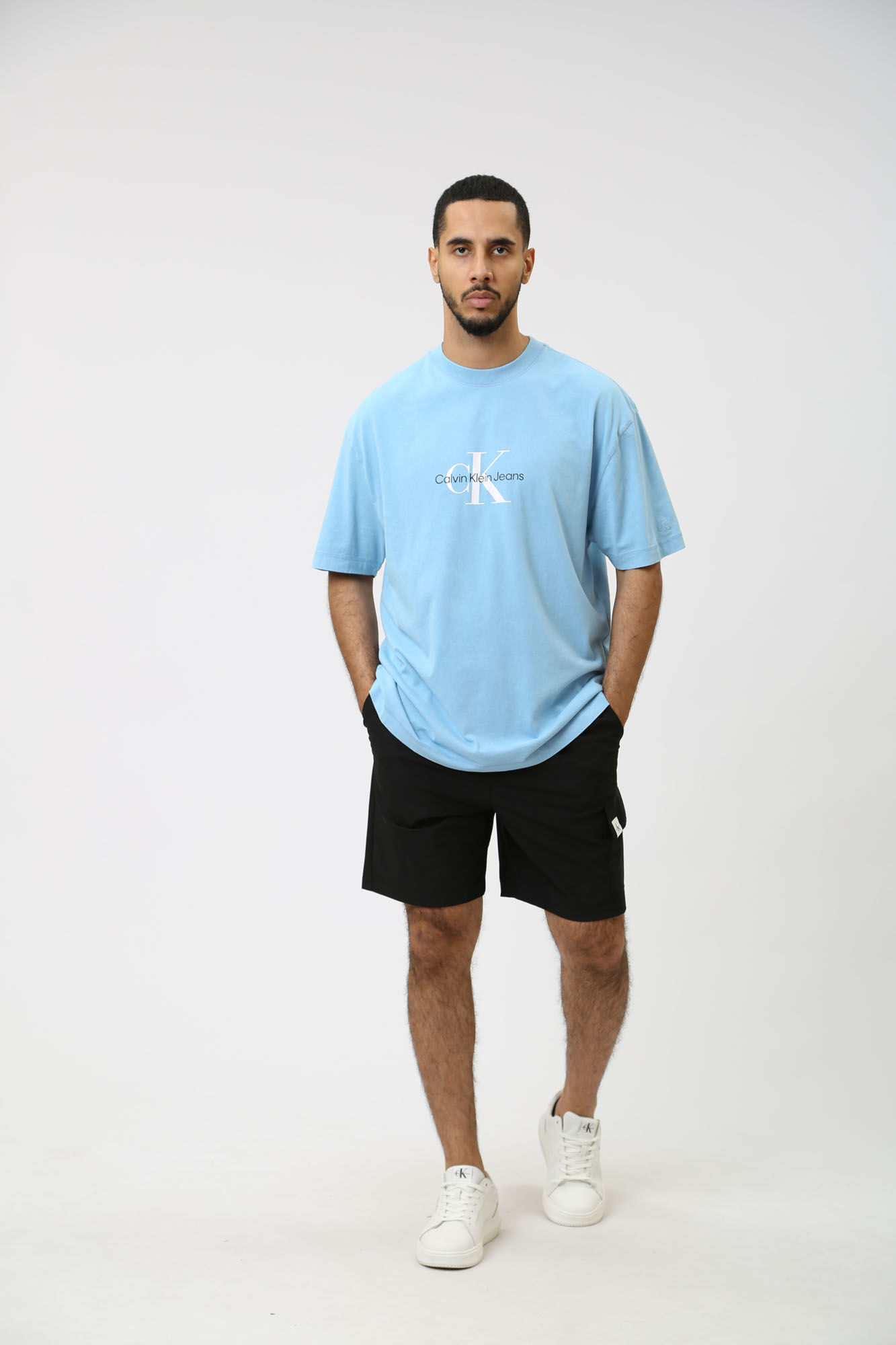 J30J325427 Футболка Calvin Klein Jeans Голубой