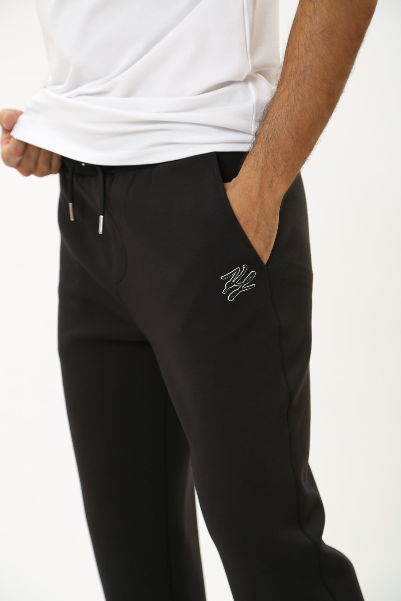 543904_70541 Брюки спортивные Karl Lagerfeld Черный