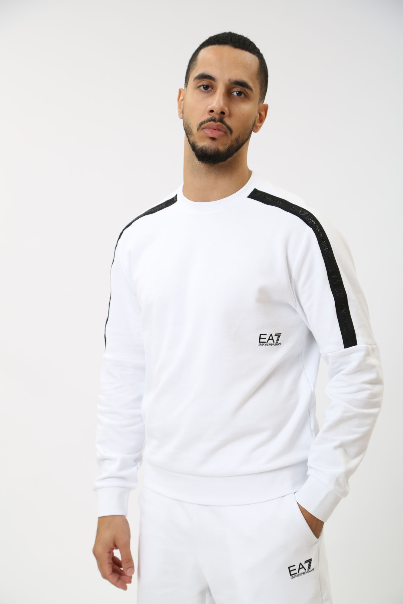 3DPM56_PJEQZ_1100 Свитшот EA7 Розовый