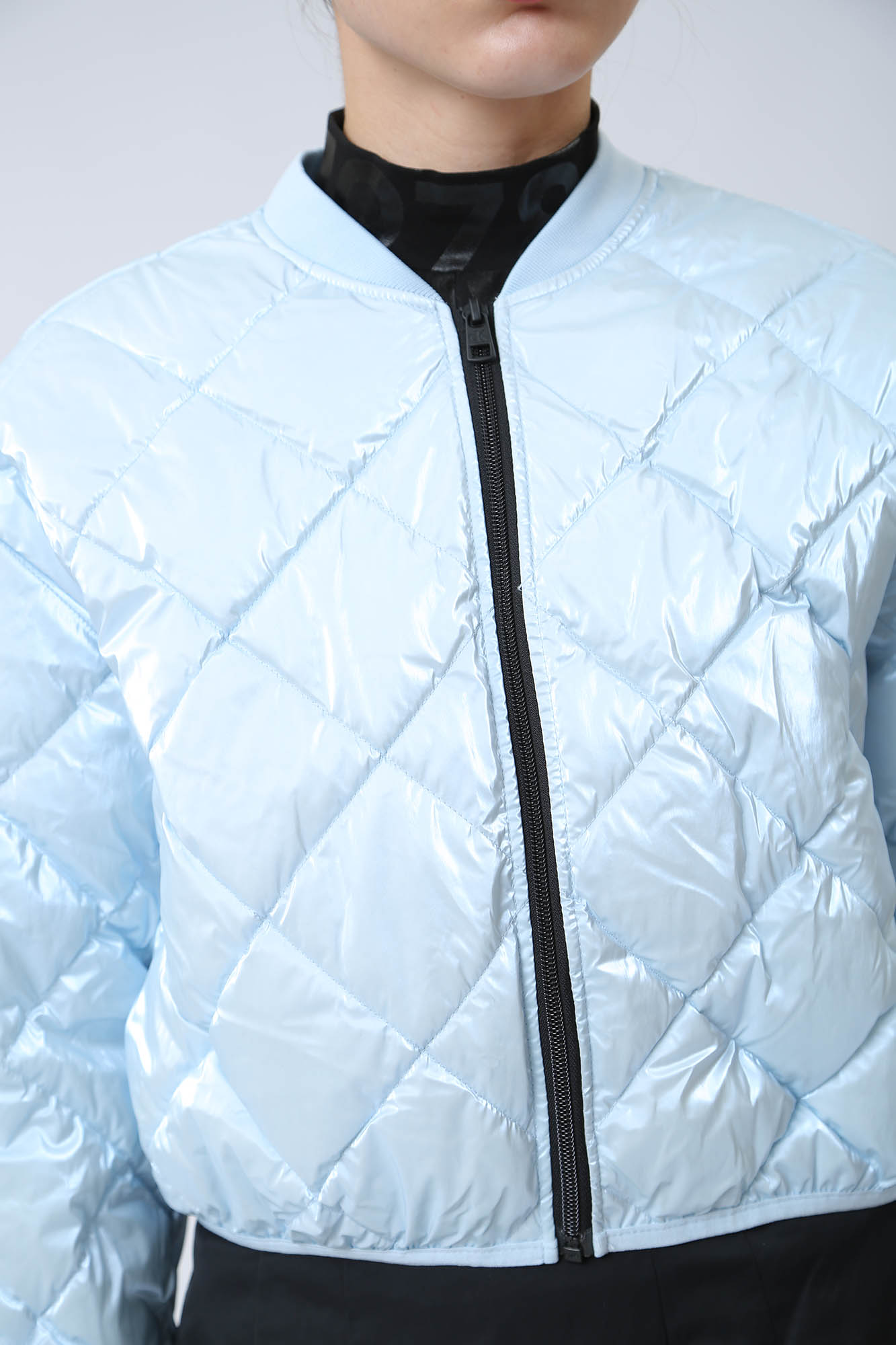 J20J222681 ветровка calvin klein jeans 