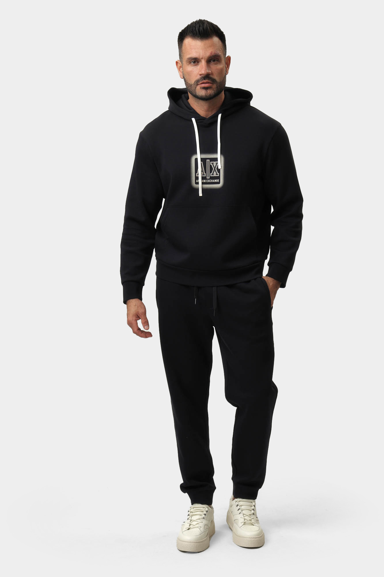 XM000482_AF10818 Худи Armani Exchange Черный