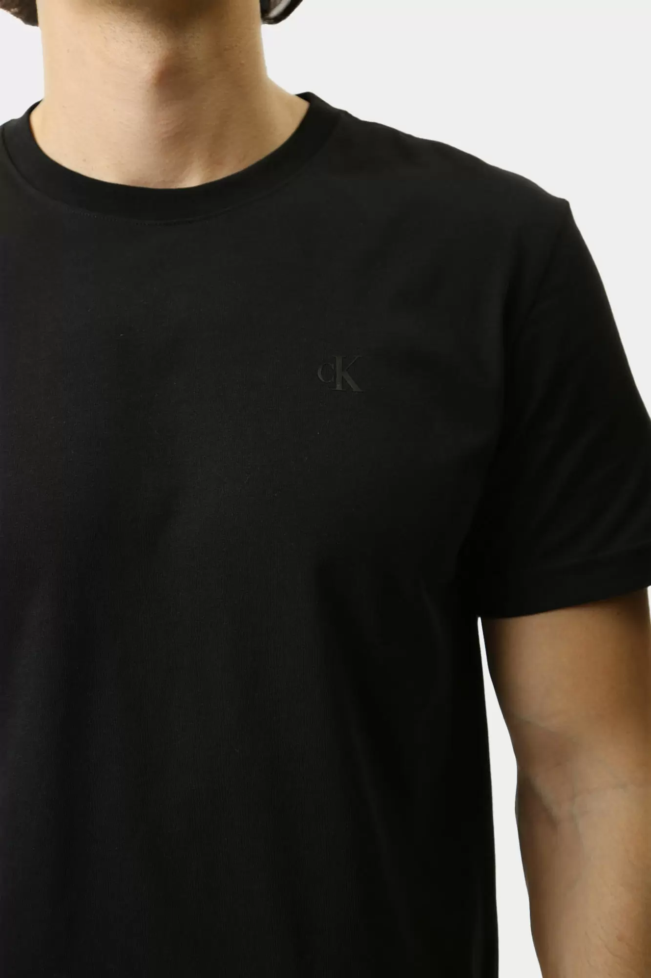 J30J326866 Футболка Calvin Klein Jeans Черный