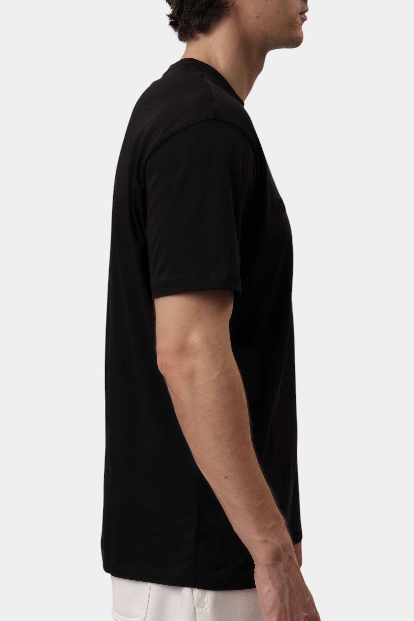 XM000554_AF10356 Футболка Armani Exchange Черный