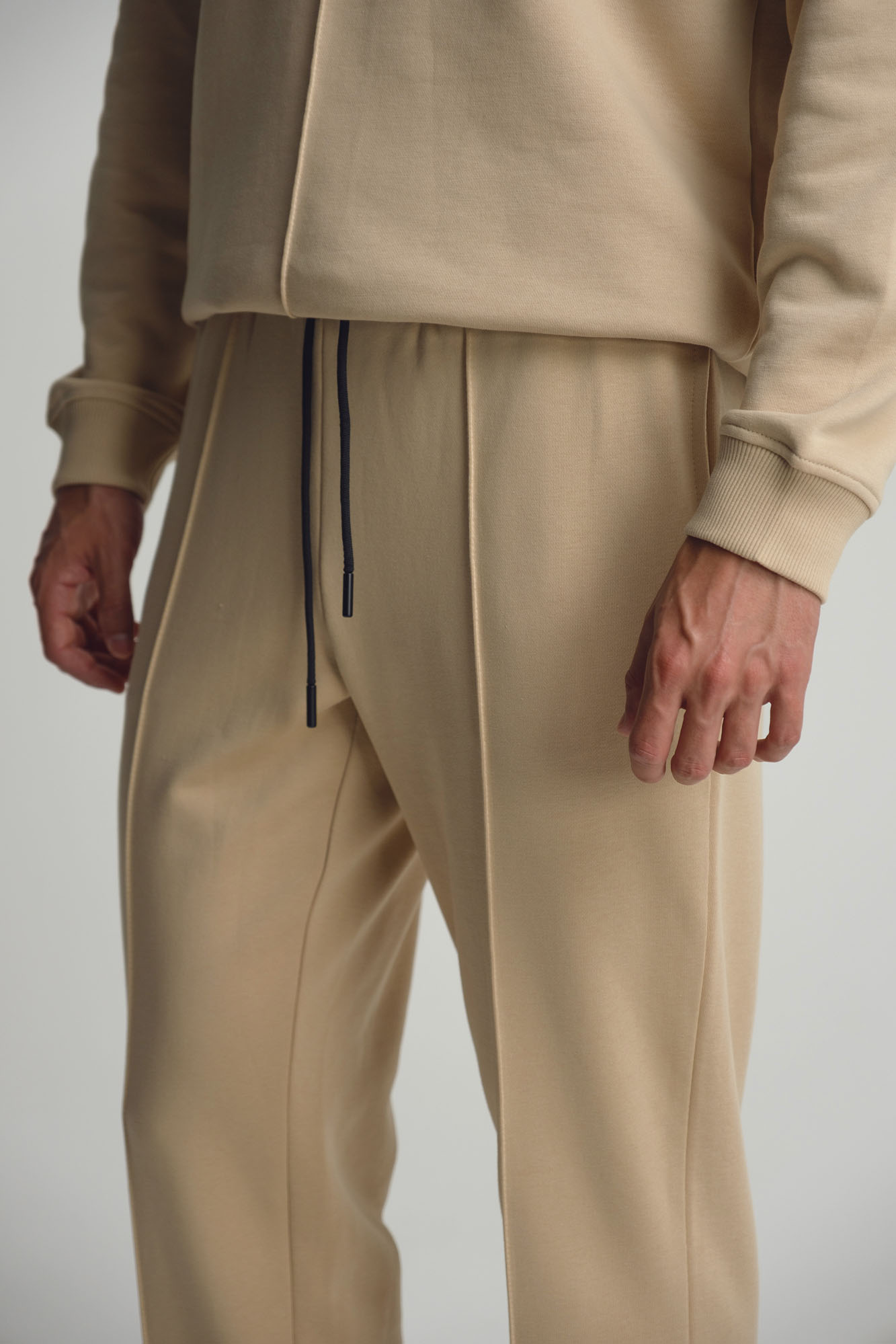 M-252-P-20-0703 Брюки спортивные The Hills Бежевый