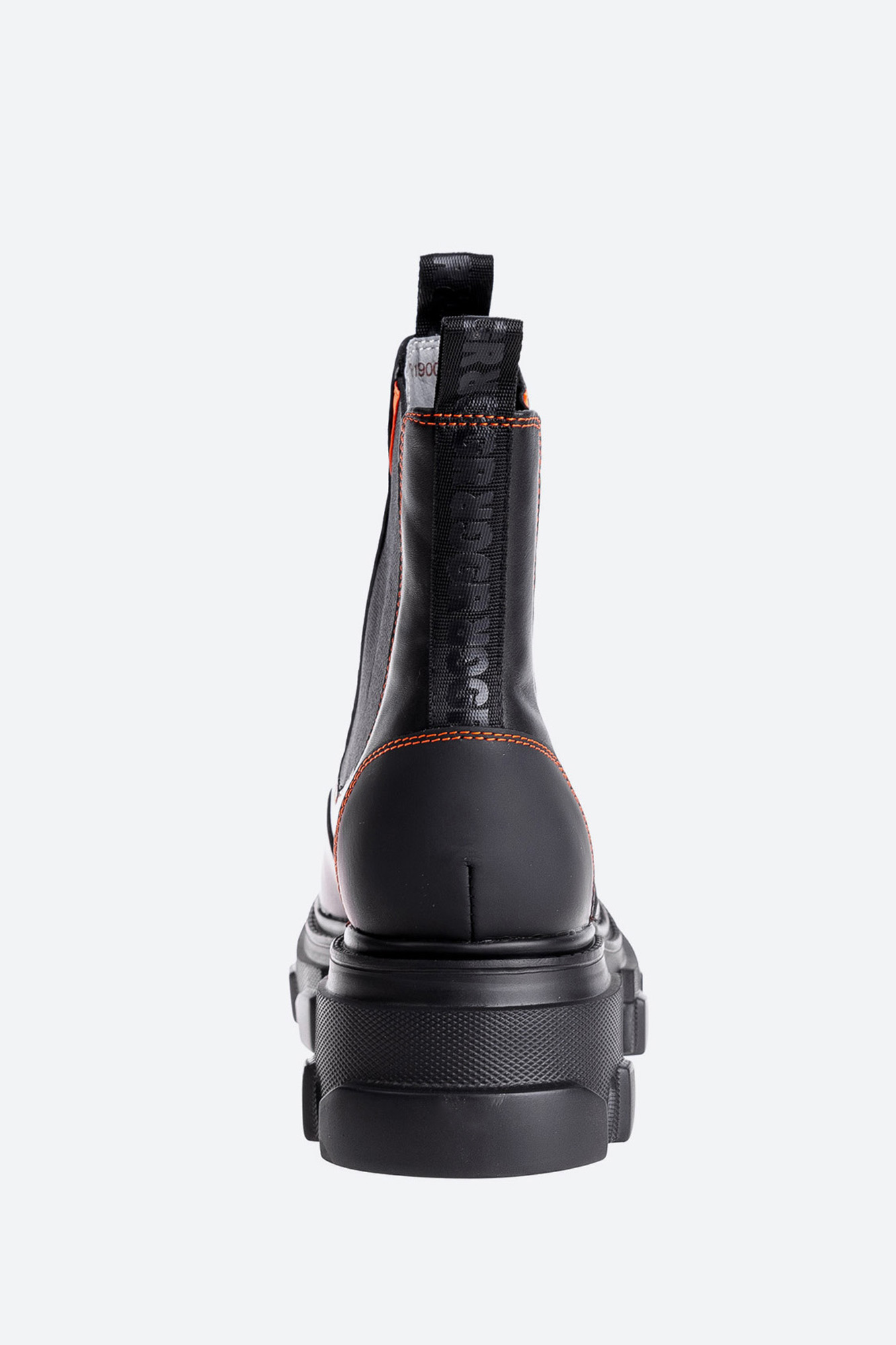 8-S19007-73 Ботинки челси Graciana Черный