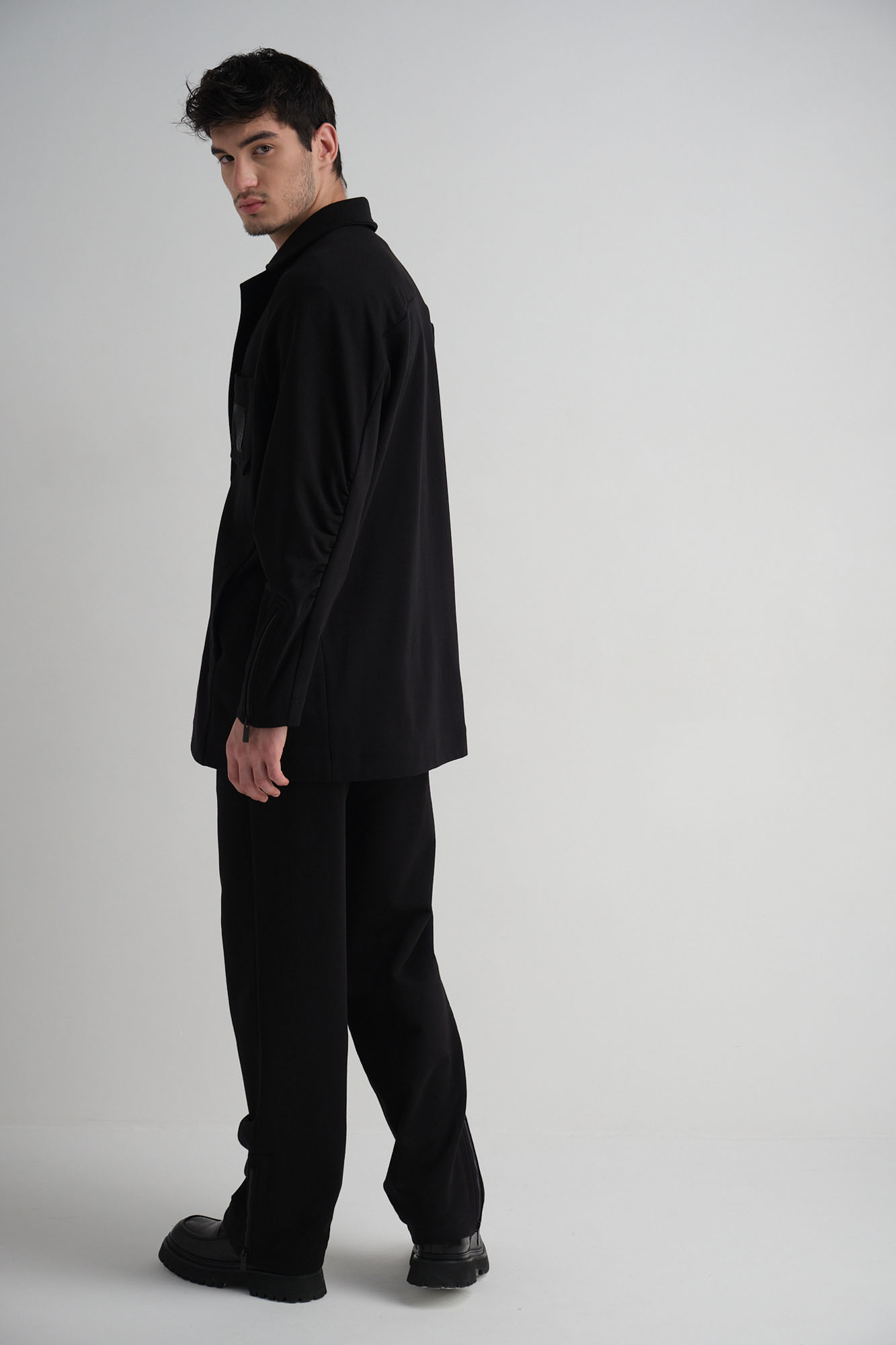 M-242-LE-20-0064 Брюки спортивные The Hills Черный