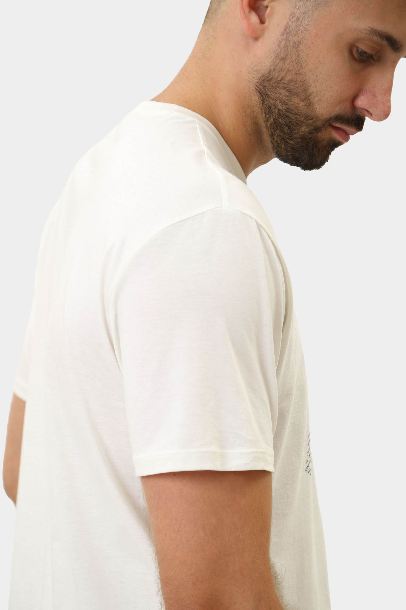 3DZTAE_ZJA5Z Футболка Armani Exchange Белый