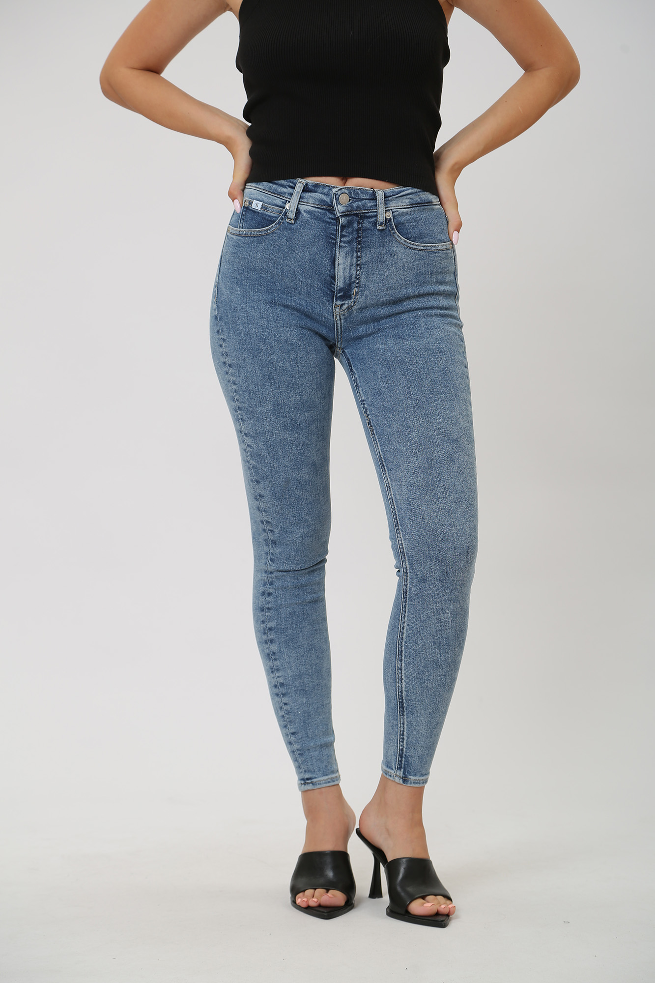 J20J221769 брюки джинсовые calvin klein jeans  calvin klein jeans 