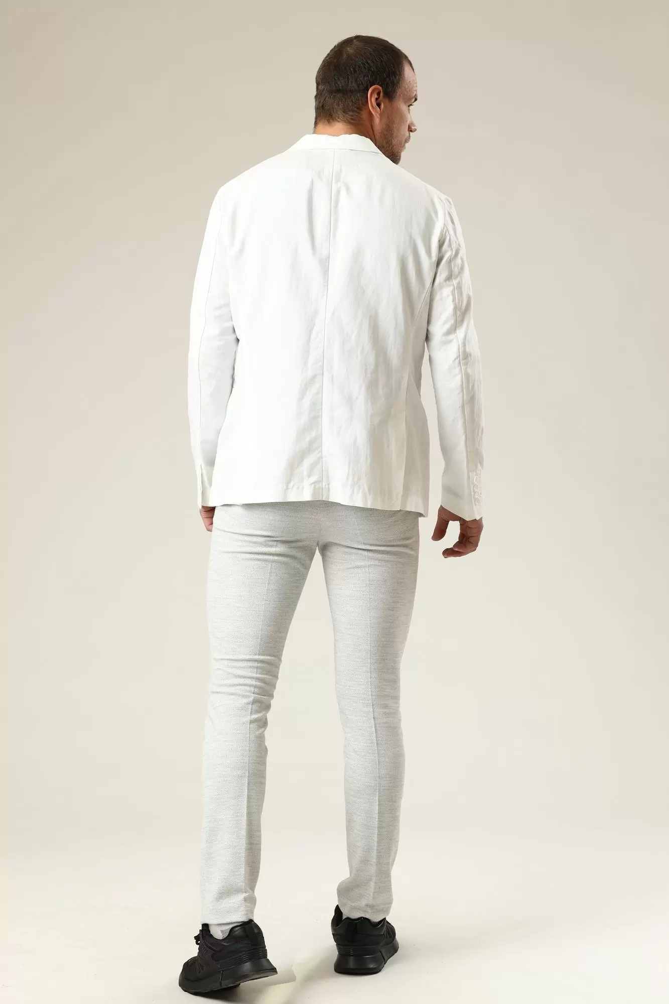 3ZZG06_ZNDYZ Пиджак Armani Exchange Белый