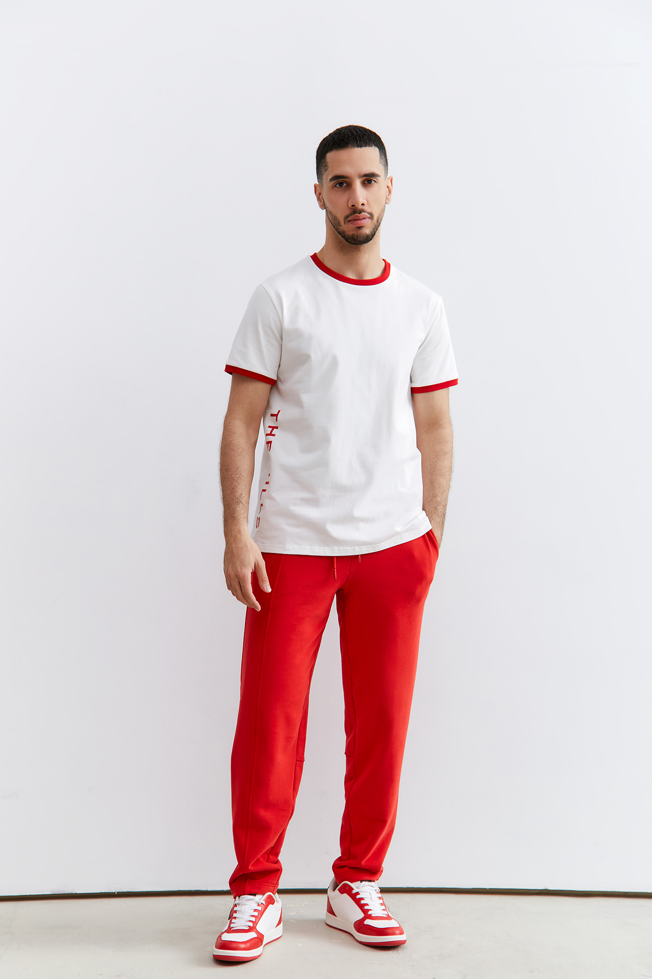 M-231-THT-20-0051 Брюки спортивные The Hills Красный