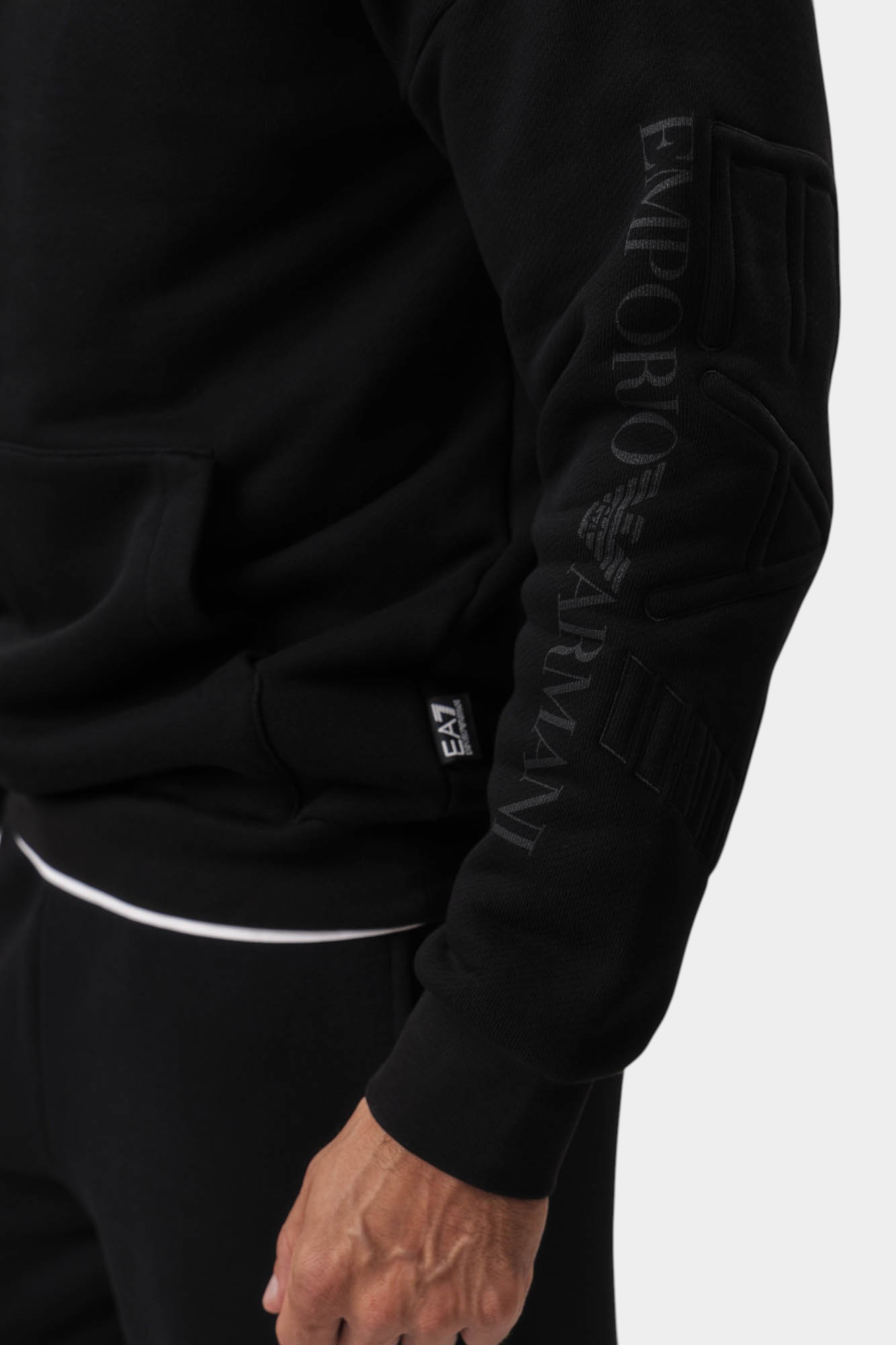 6DUM15_PJOPZ Худи EA7 Черный