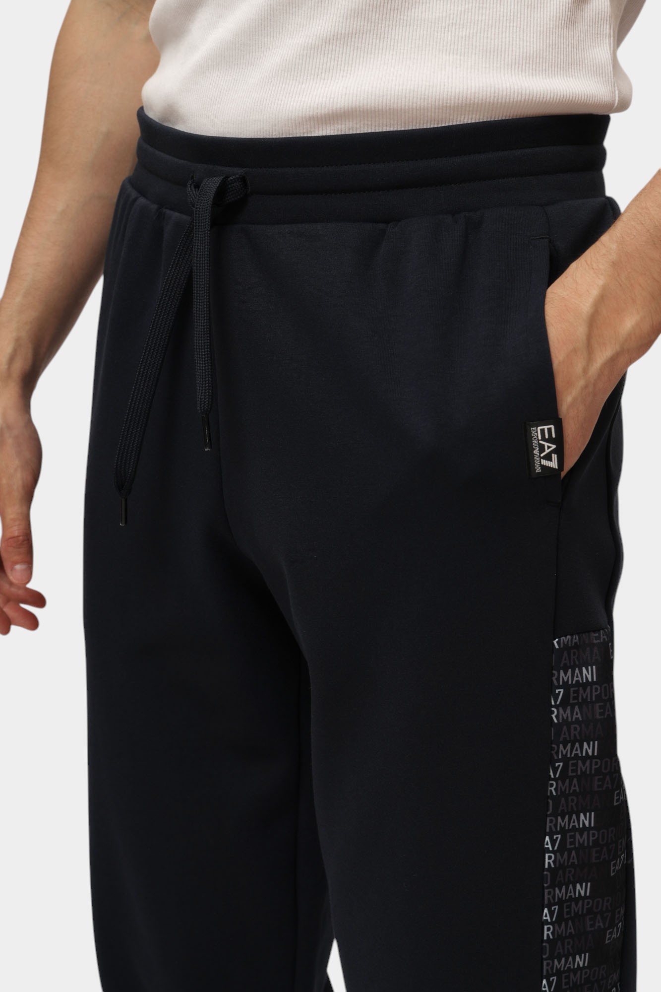 7M000216_AF12660 Брюки спортивные EA7 Синий