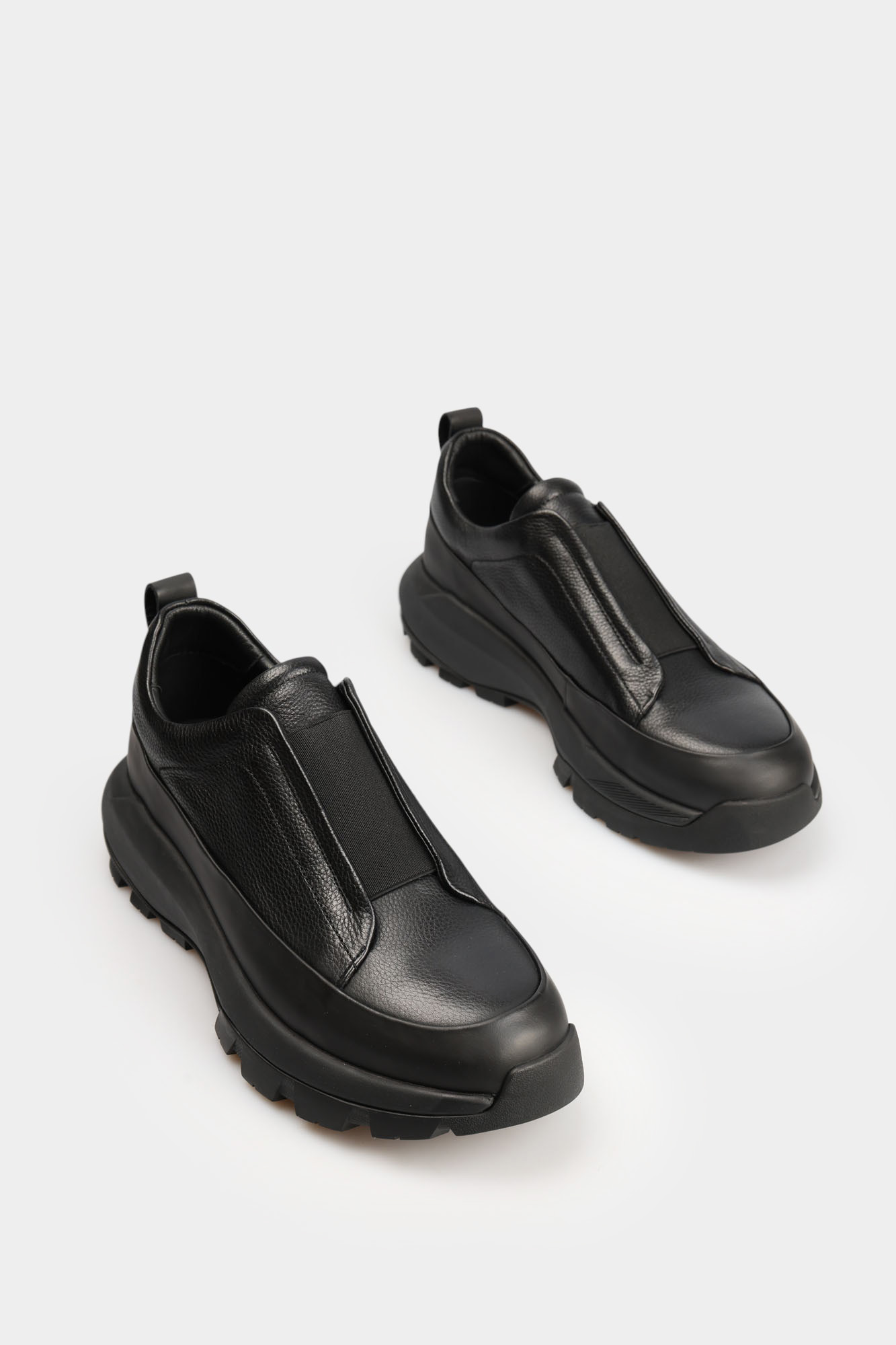 V6012-5-1 Кроссовки Graciana Черный