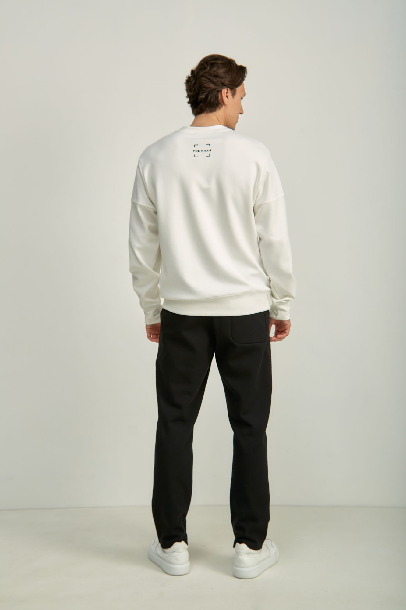 M-241-P-25-1008 Брюки спортивные The Hills Черный