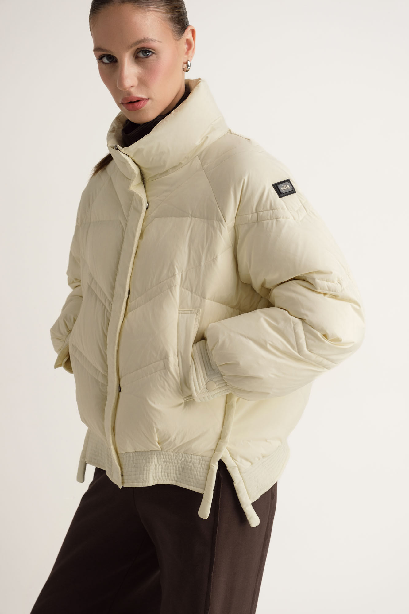 W-242-KT-34-0002 куртка the hills 