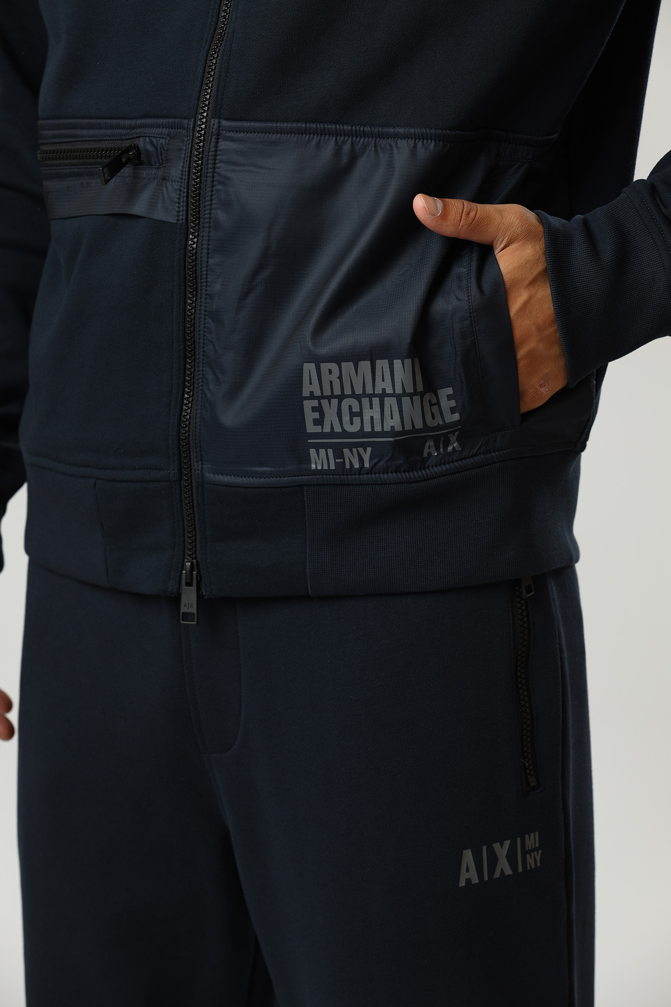 6LZMFB_ZJXAZ Толстовка Armani Exchange Синий