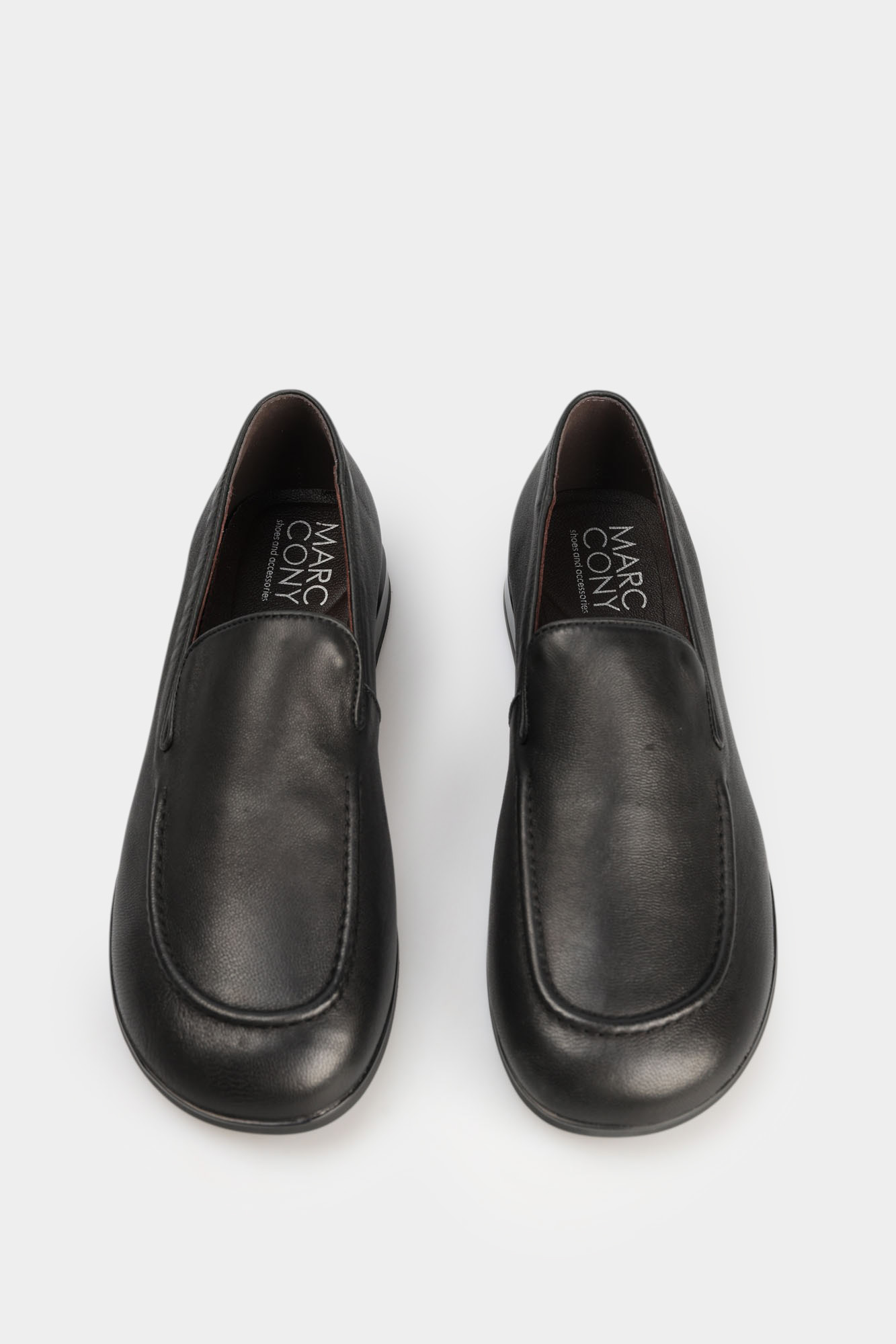 MC21869 Лоферы Marc Cony Черный