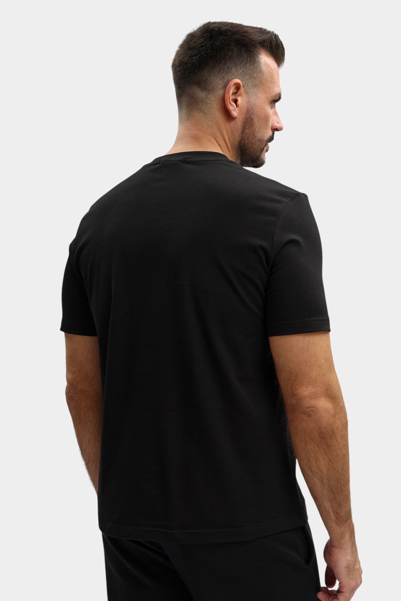 M-261-THT-22-0406 Футболка The Hills Черный