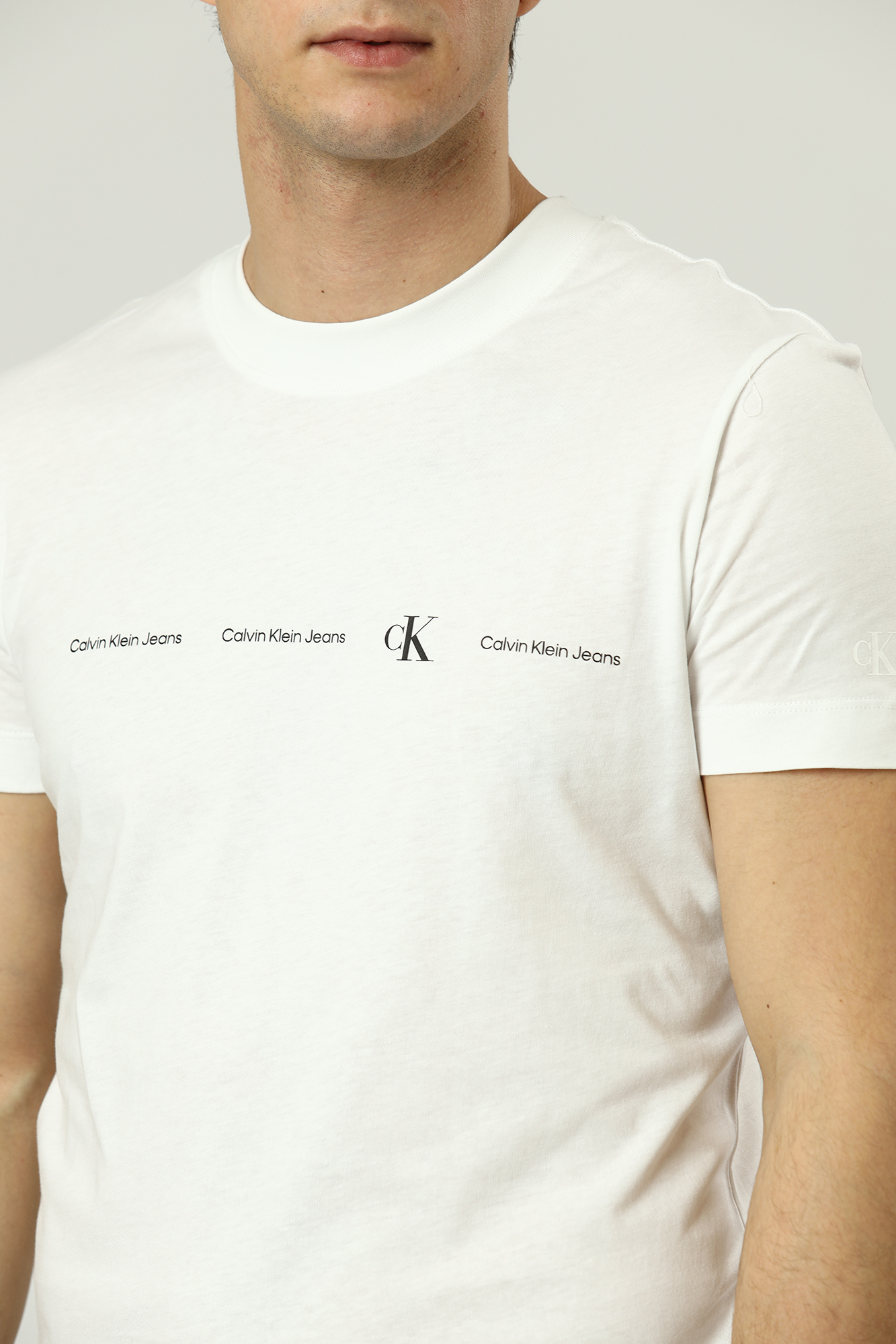 J30J319896 Футболка Calvin Klein Jeans Белый
