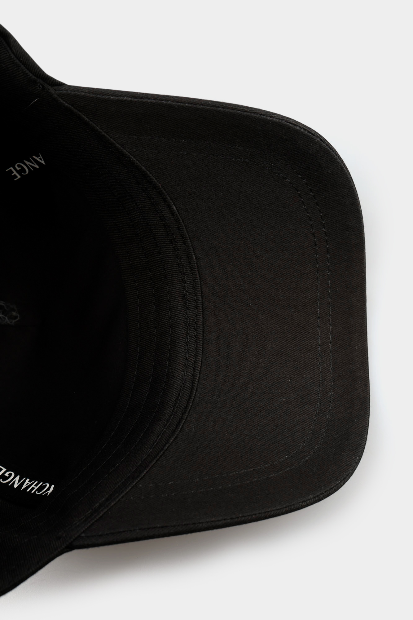 XW002847_AF15502 Кепка Armani Exchange Черный