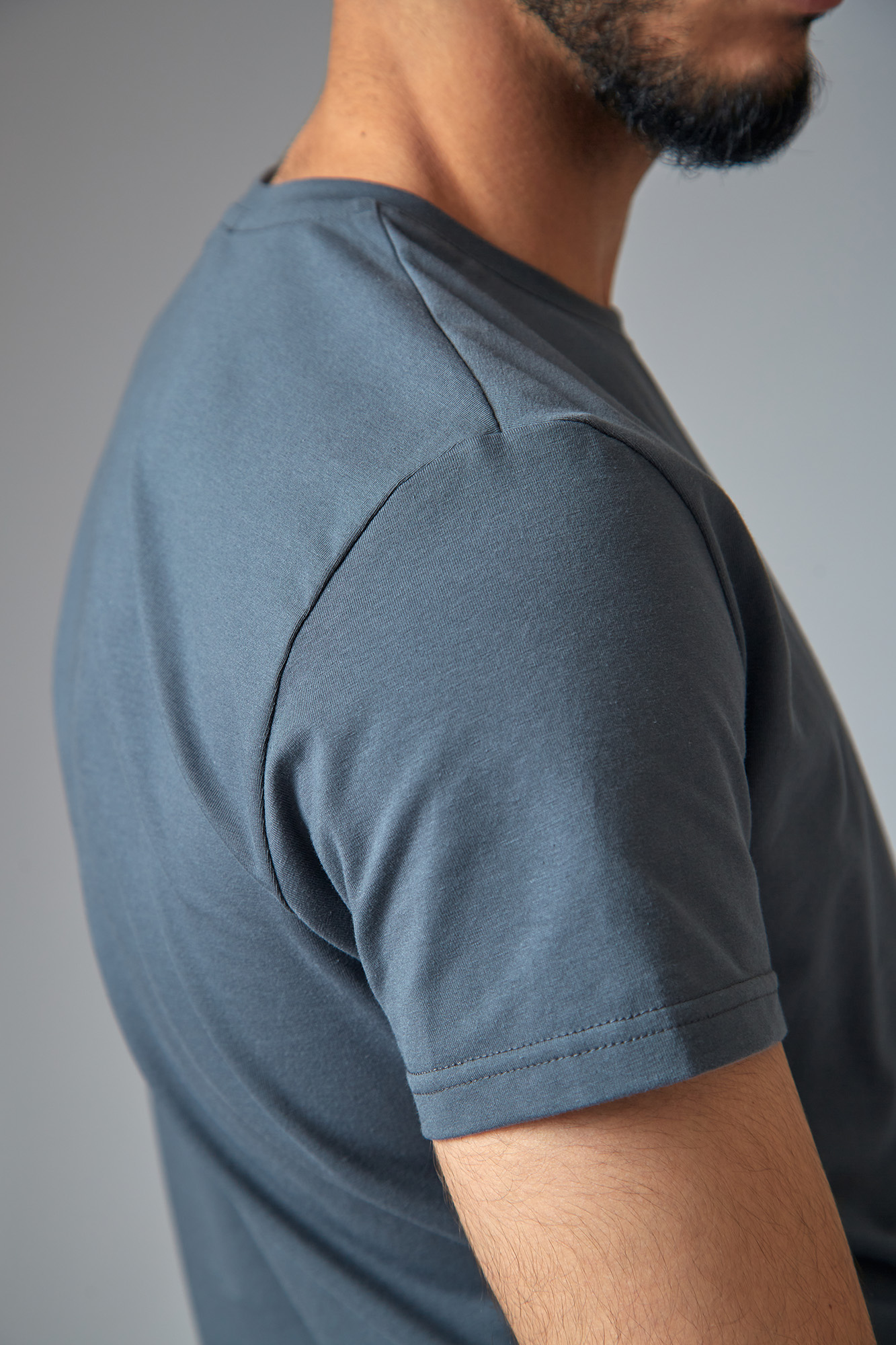 M-232-P-0011 Футболка The Hills Серый