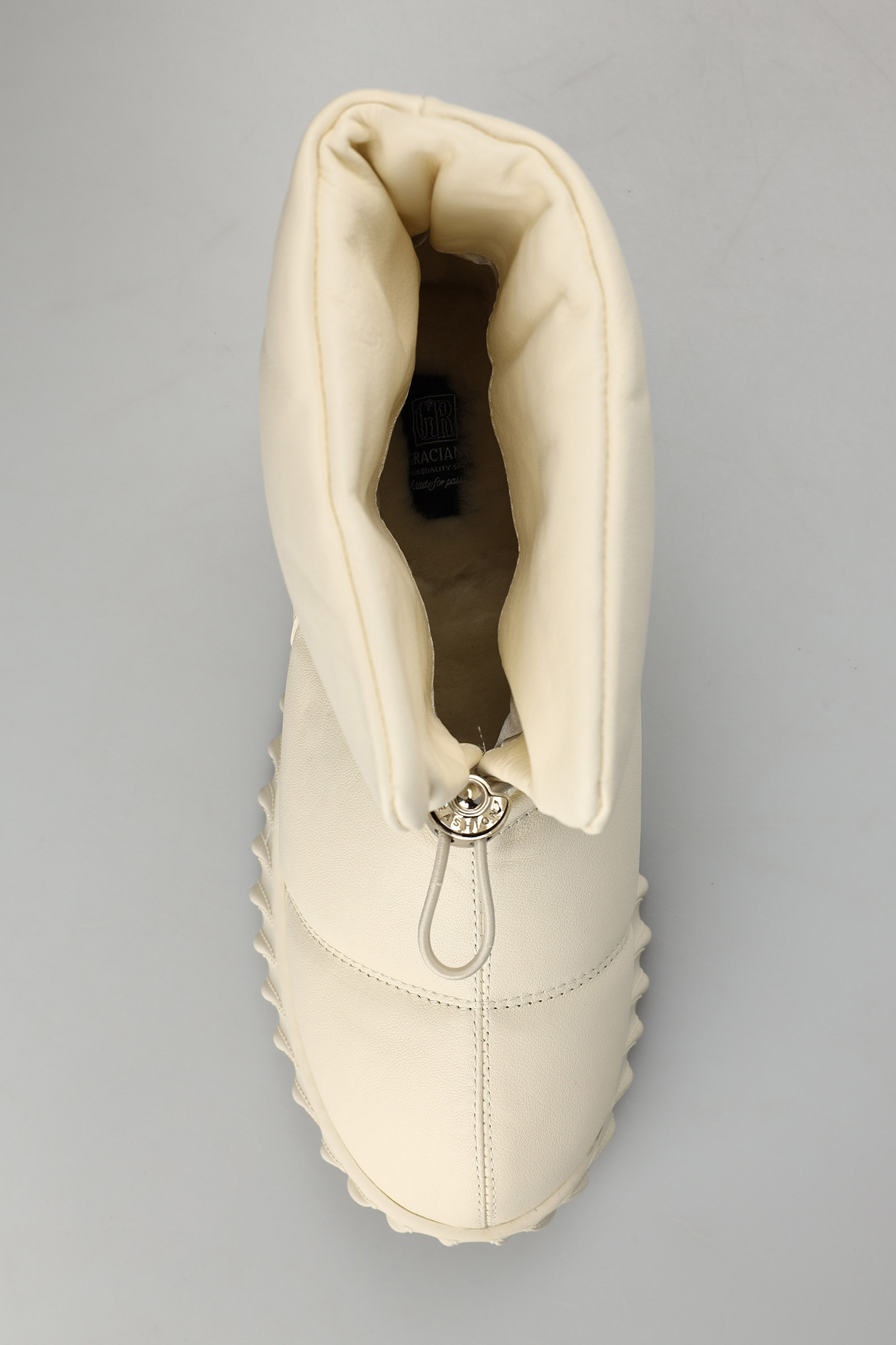 GA68568-1 Ботинки Graciana Молочный