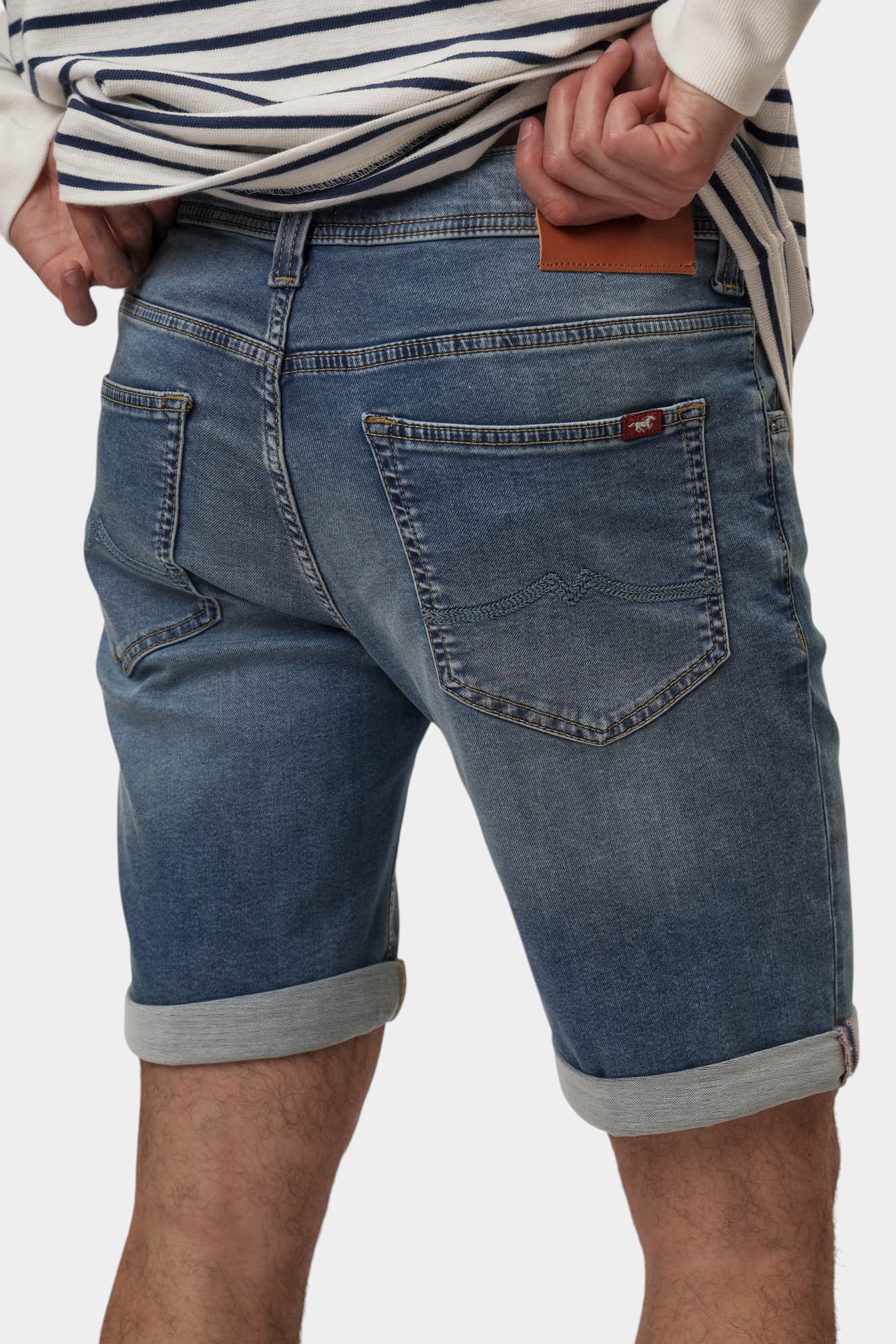 1016349-5000 Шорты джинсовые Mustang Синий