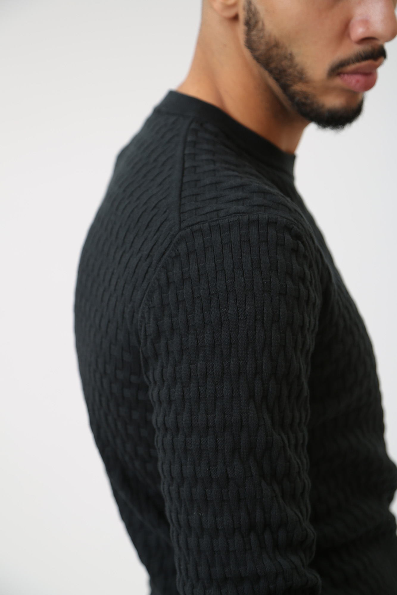 52M00724-0F000819 Джемпер Trussardi Черный