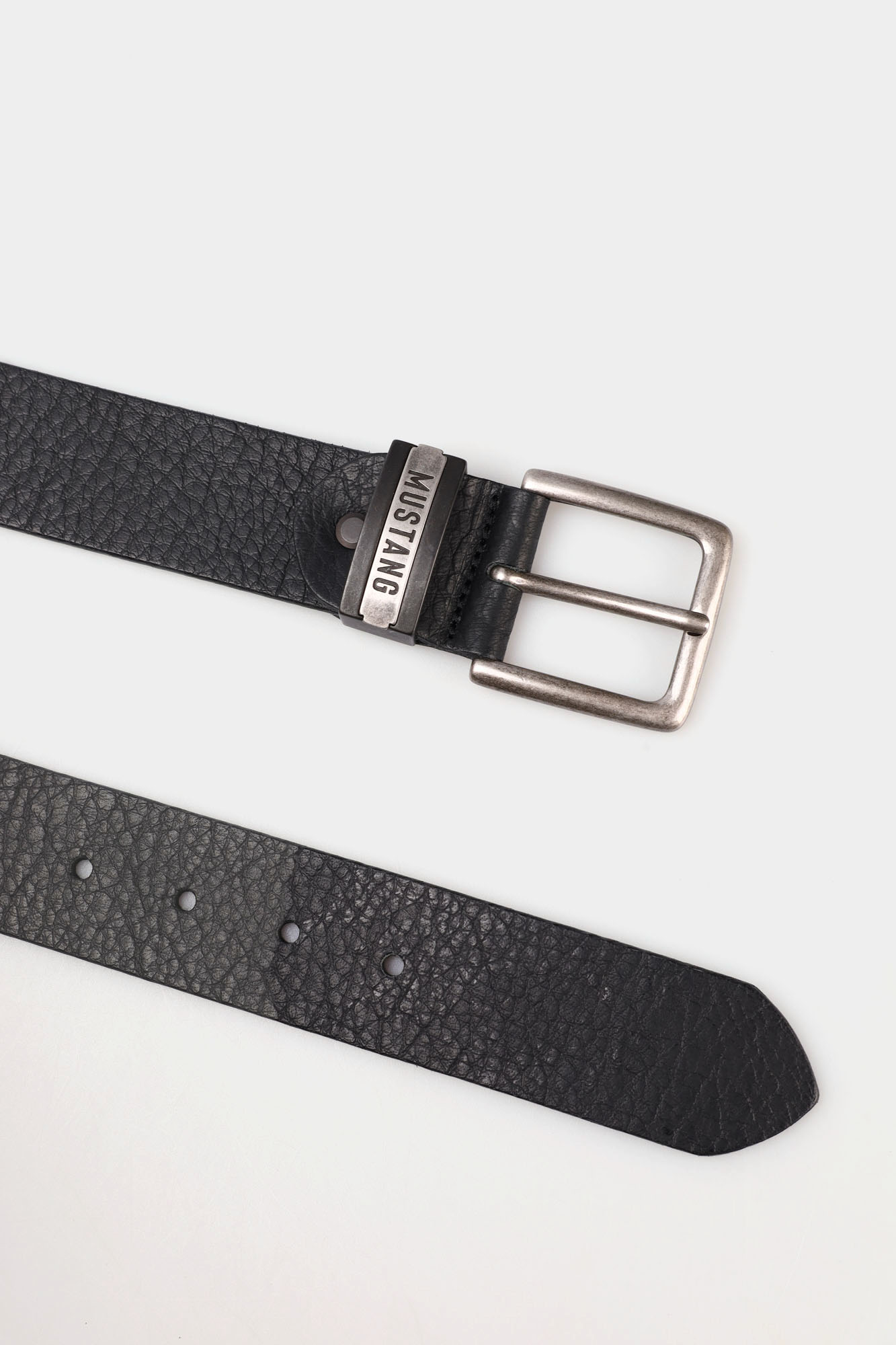 MG2082R19 Ремень Mustang Черный