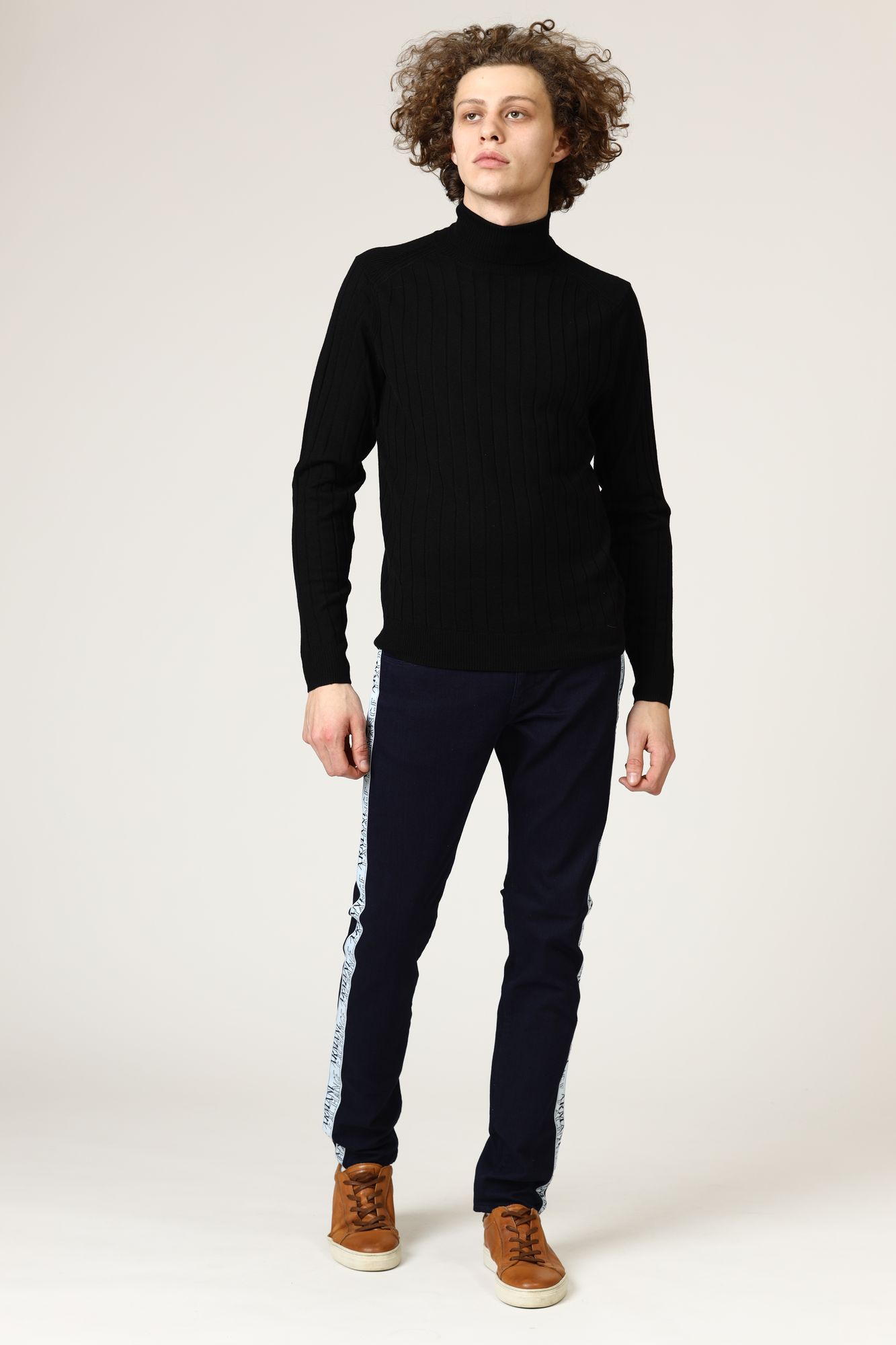 6HZJ13_Z2QTZ Джинсы SLIM Armani Exchange Синий