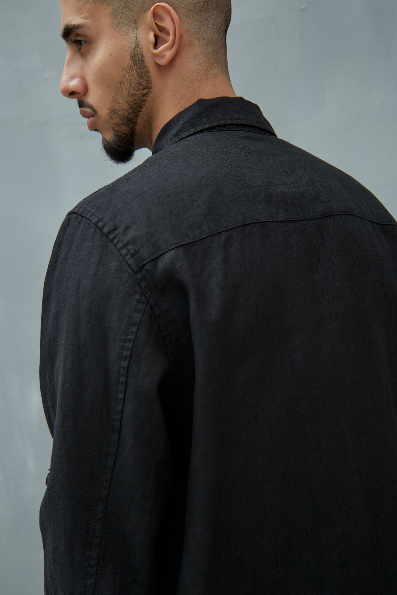 VM-OMA-55-007 Рубашка льняная Van Mich Черный