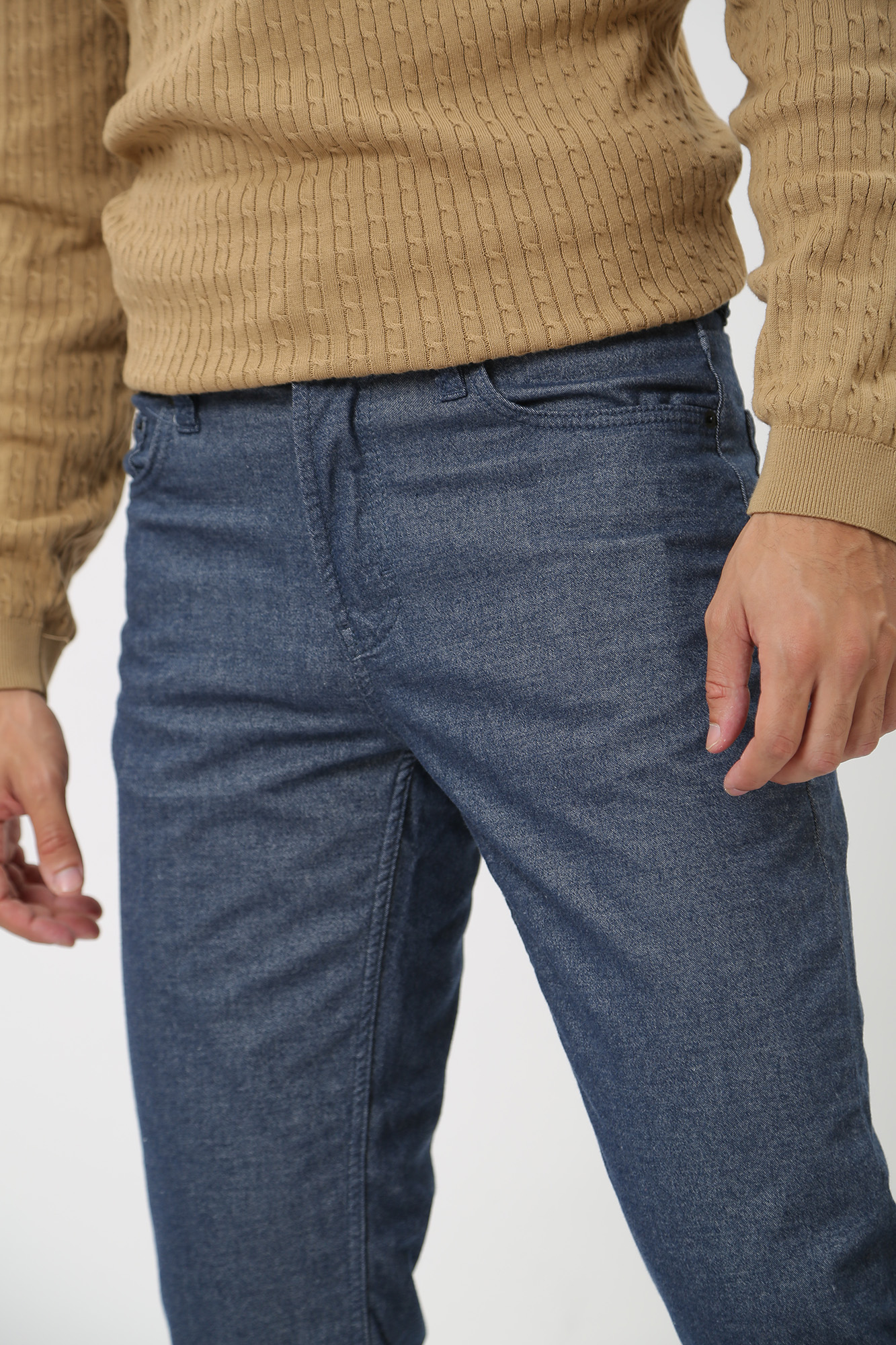 30039502_10016871 Джинсы Strellson Серый