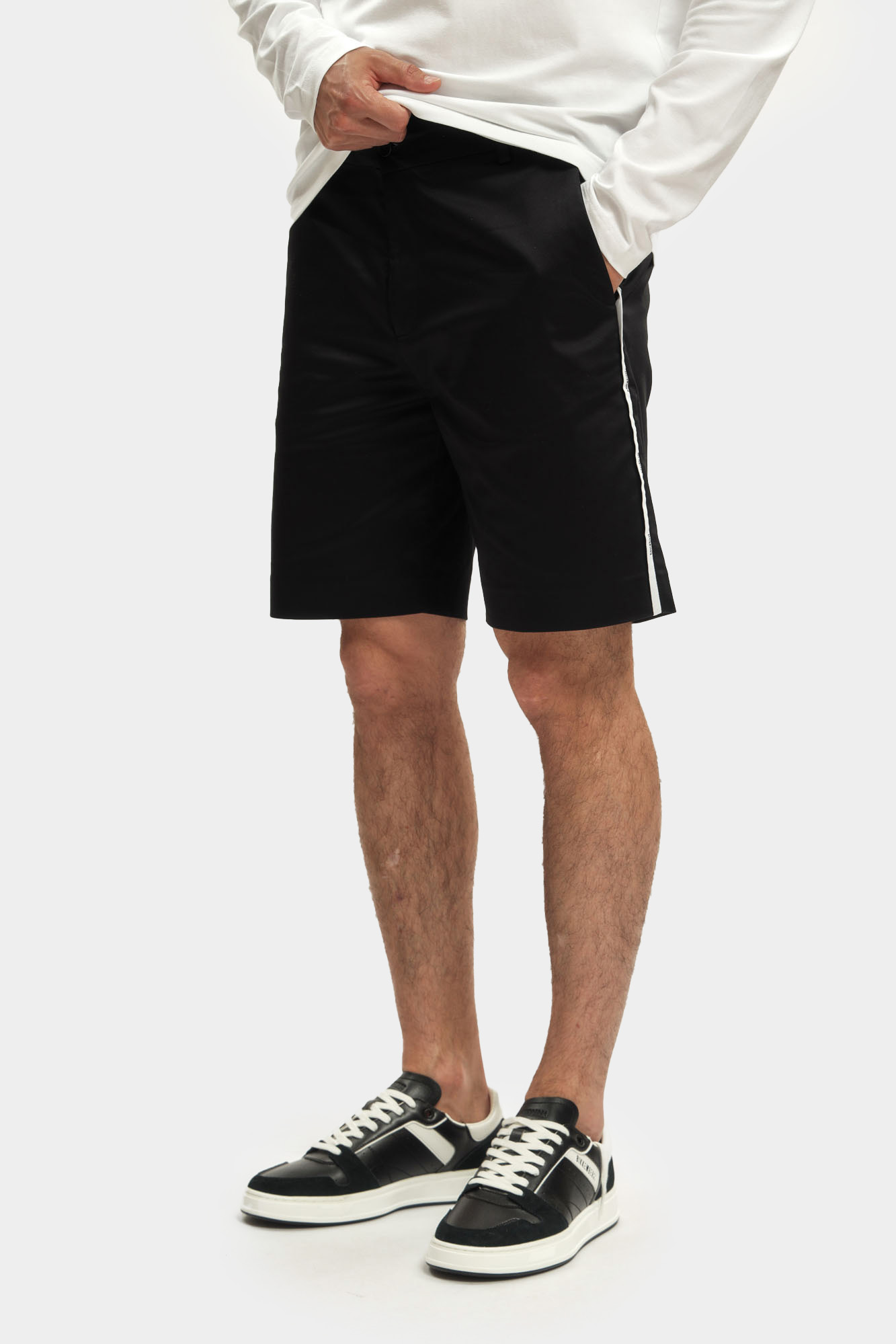 BMP0885 Шорты Bikkembergs Черный