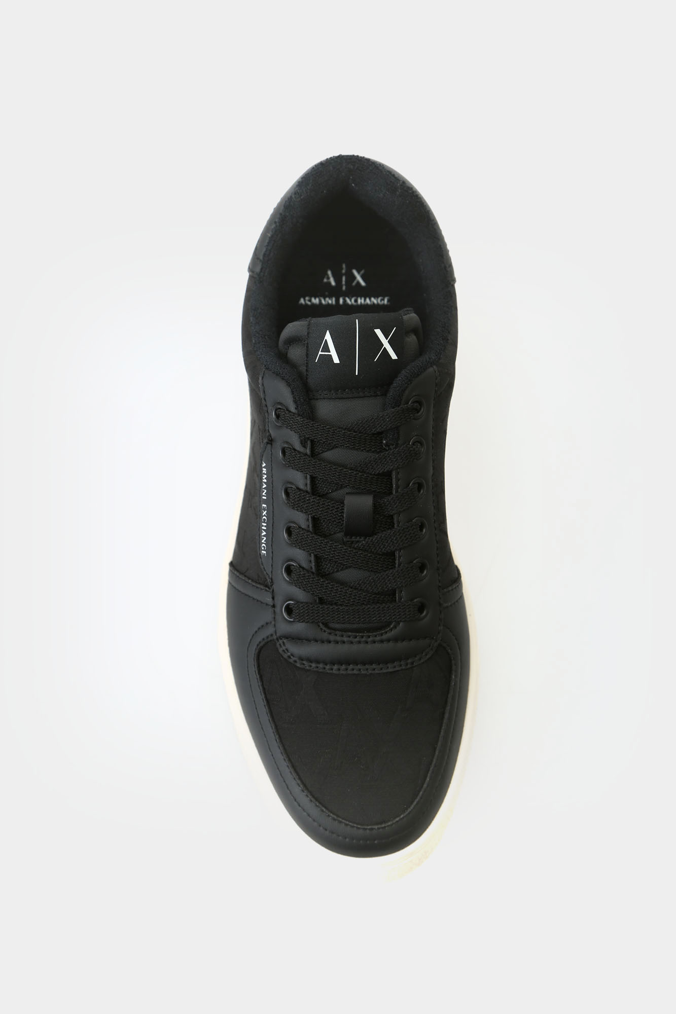 XUX196_XV905_00002 Кроссовки Armani Exchange Черный