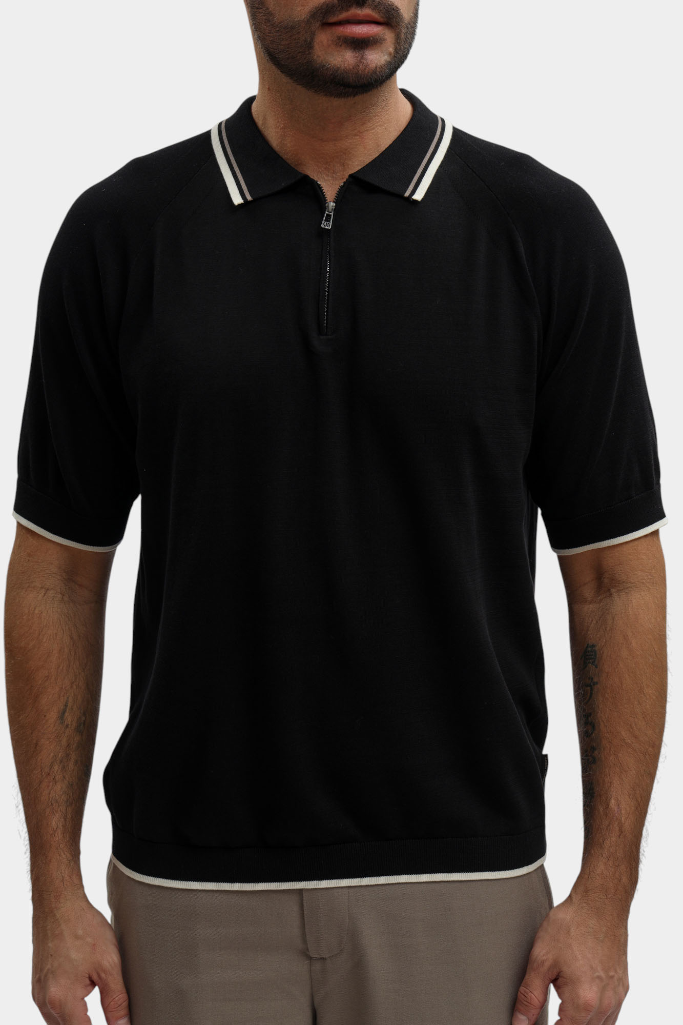 XM001977_AF20139 Поло Armani Exchange Черный