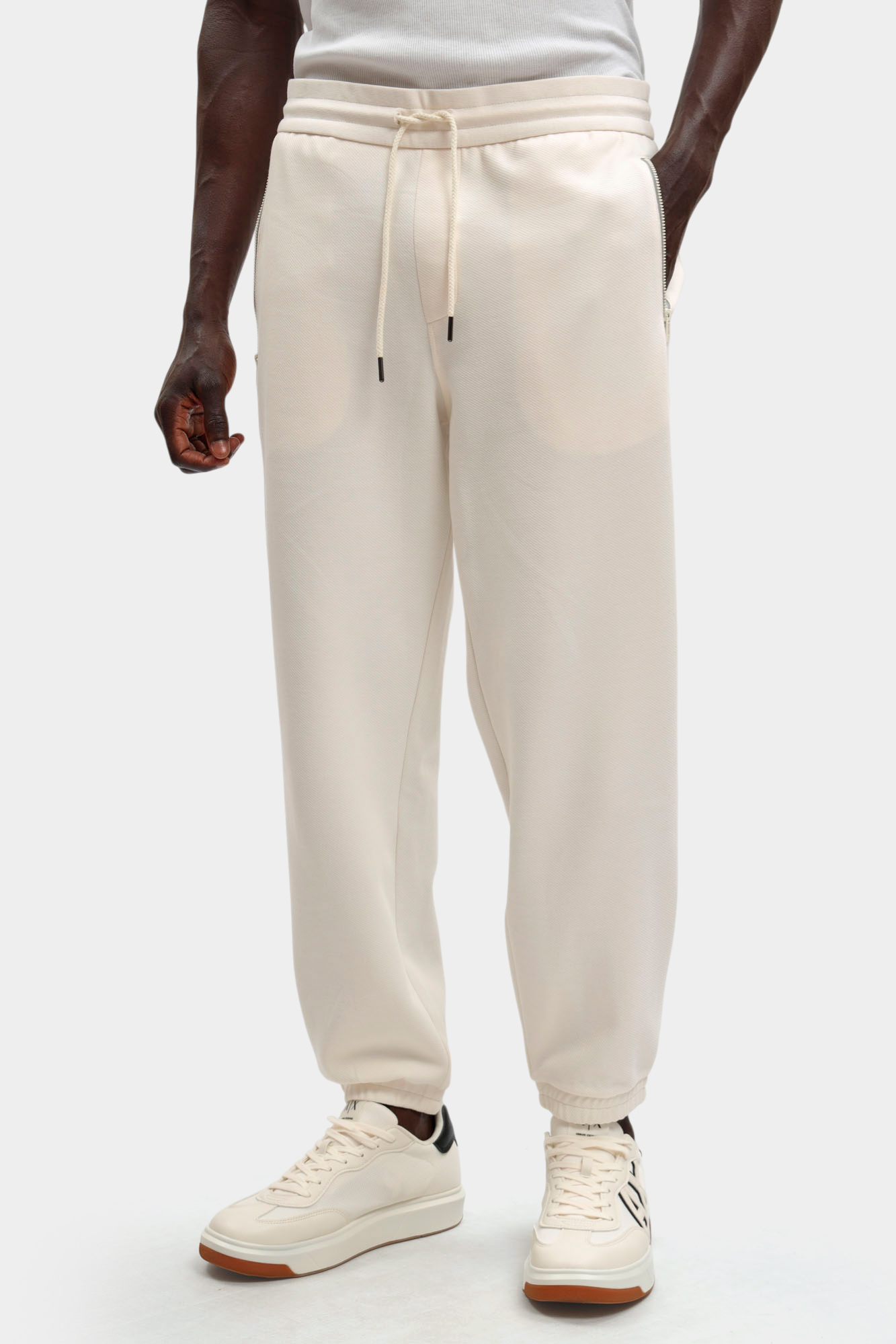 XM002353_AF21869 Брюки спортивные Armani Exchange Бежевый