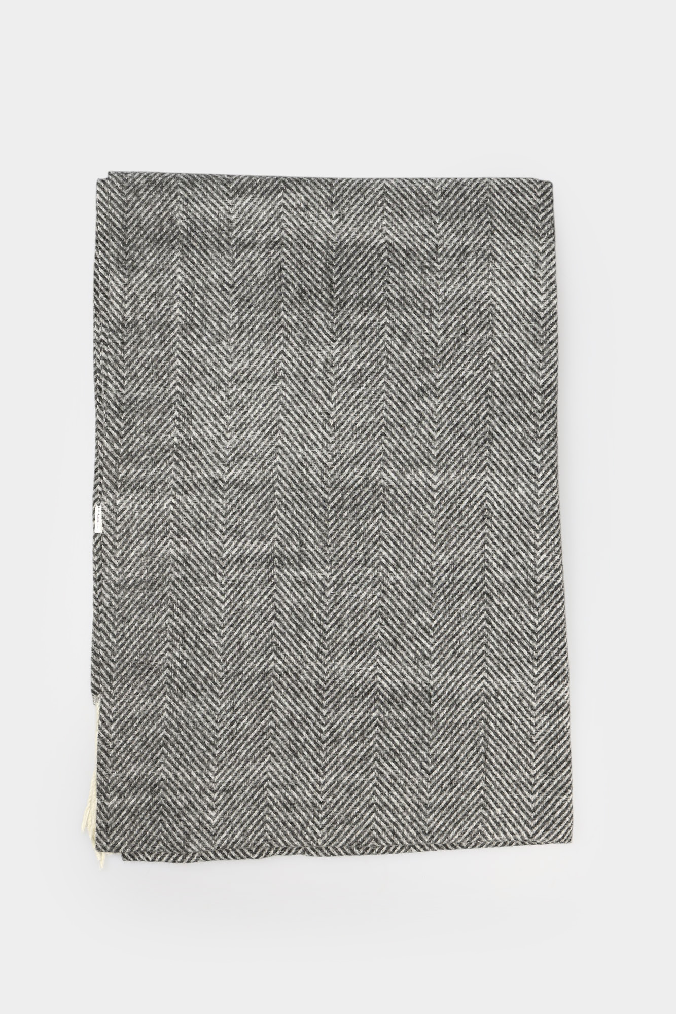 5299-034-53 Палантин Marc Cony Серый